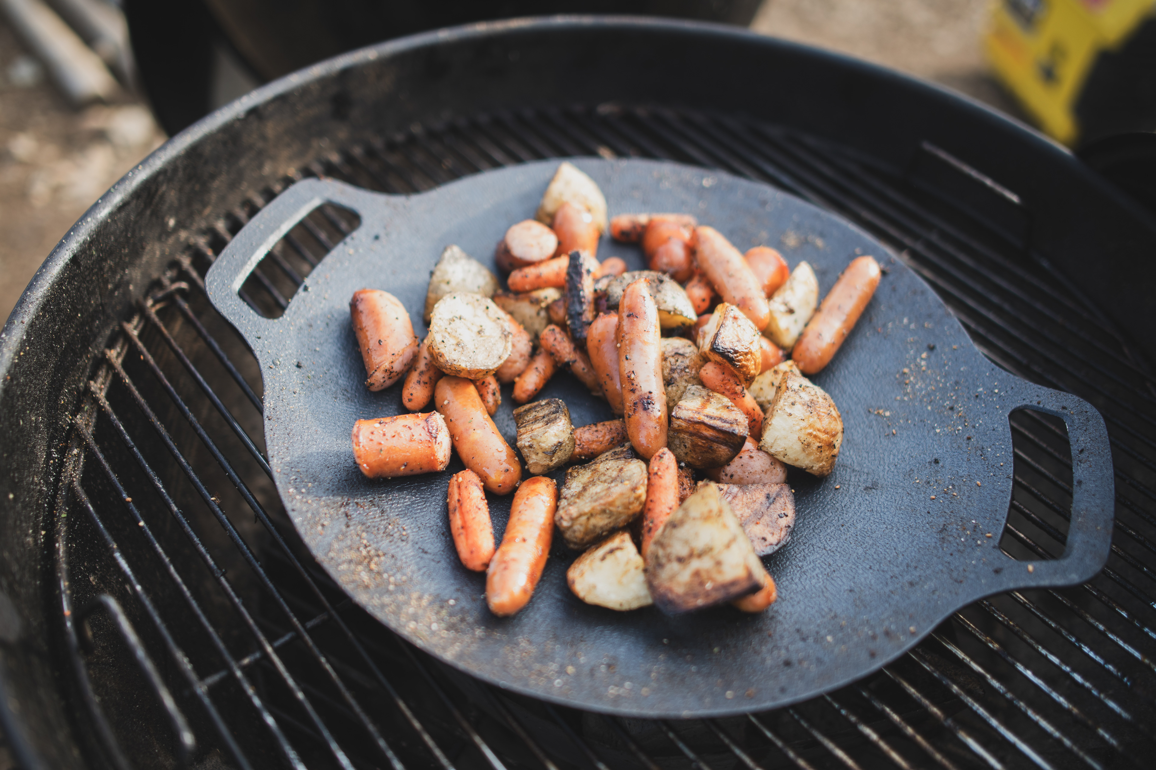 余った具材でジャーマンポテトを作りました。