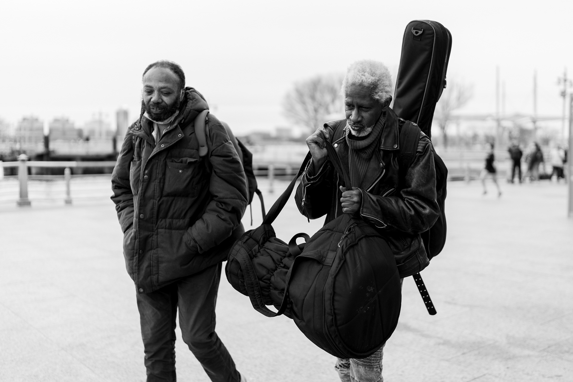 "Dude, isn’t that a really crazy picture for a roadie? Whose carrying the shit? That’s a hell of a roadie.”