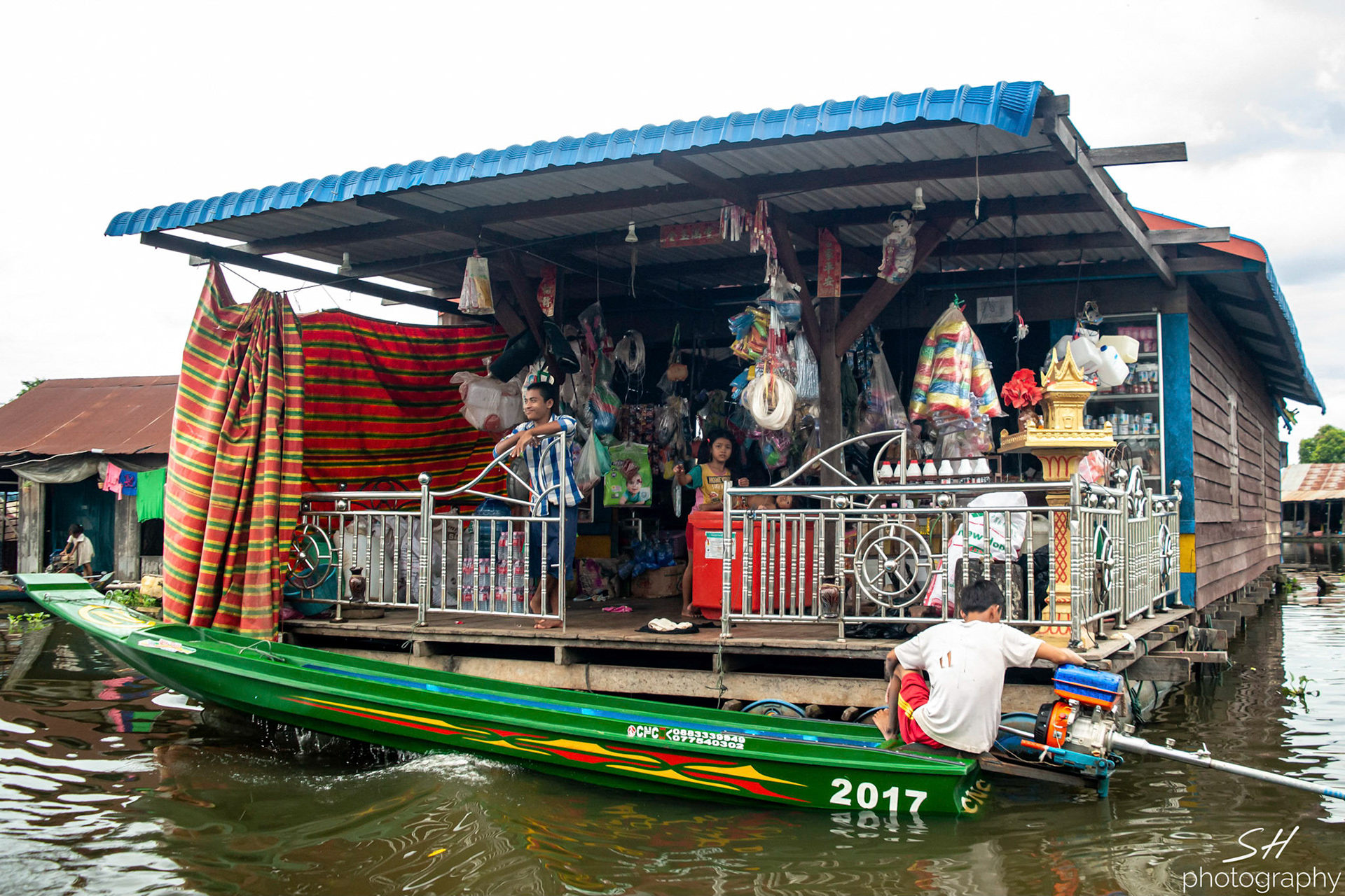 Mechrey Floating Village