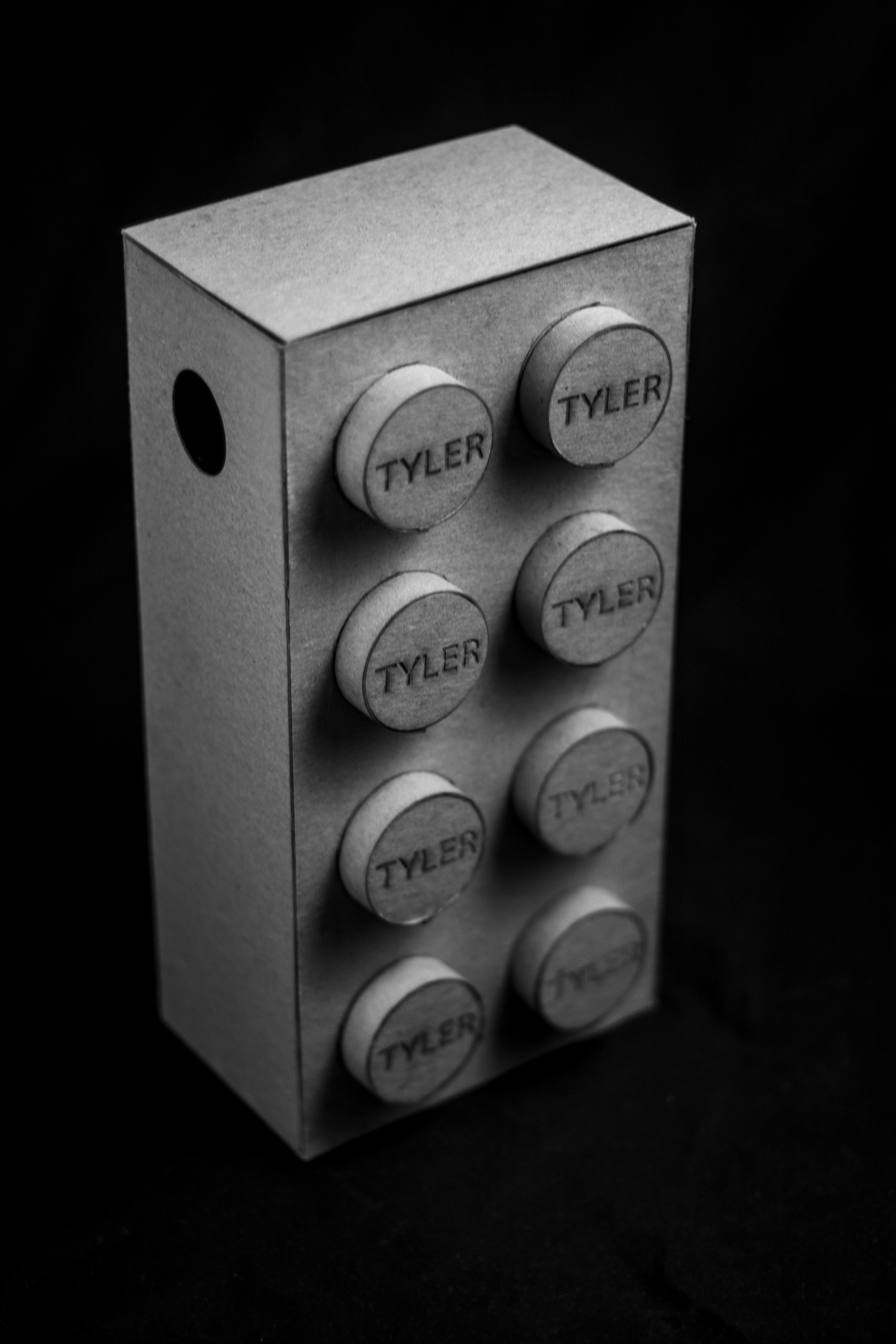 Representational birdhouse