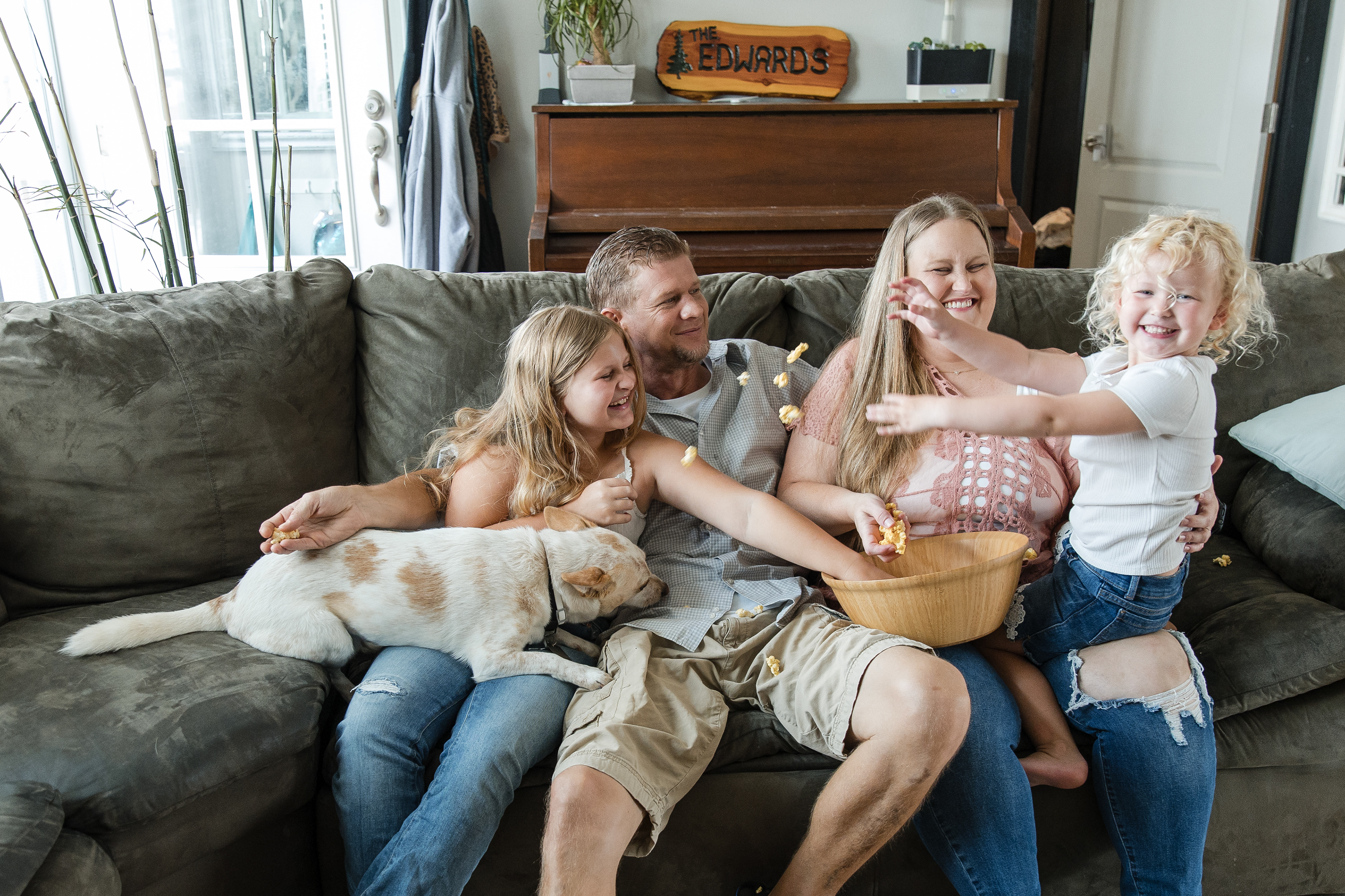 Ashley with her family (from left to right) : Reese (pup), Jessa, Julian, Ashley and Jenna. Photo Credit: Jana Gross Photography | Austin, TX