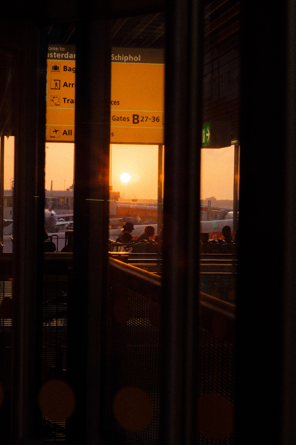 2019-1054 - Sunrise at Schiphol Airport
