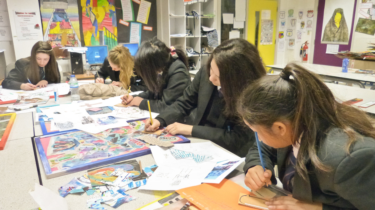 Pupils working on their pieces