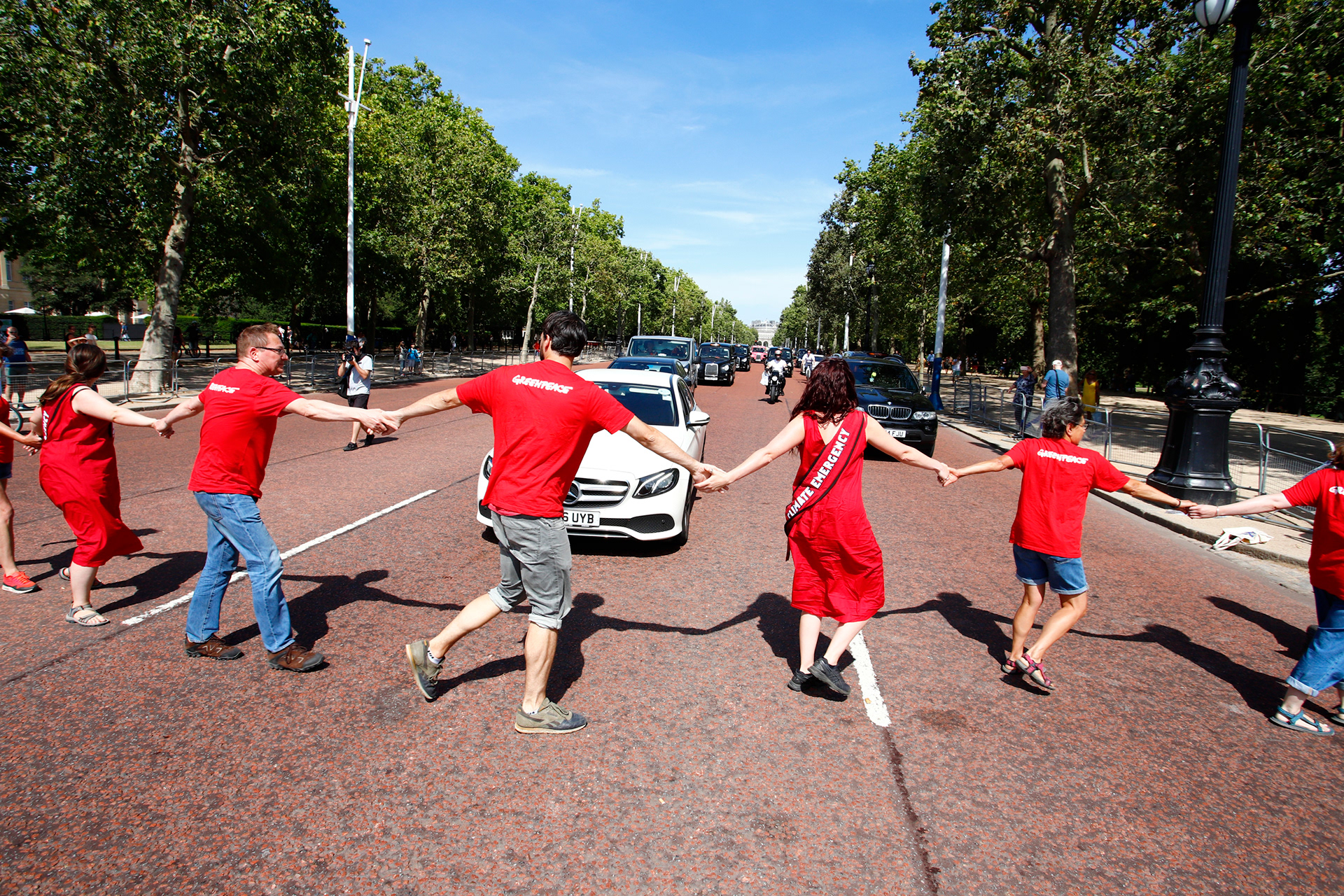 Volunteers block PM Boris Johnson to deliver Climate Emergency manifesto