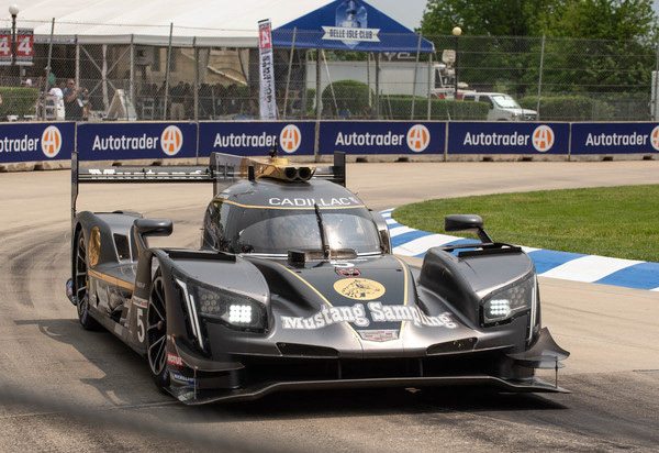 IMSA turn 8 - autotrader