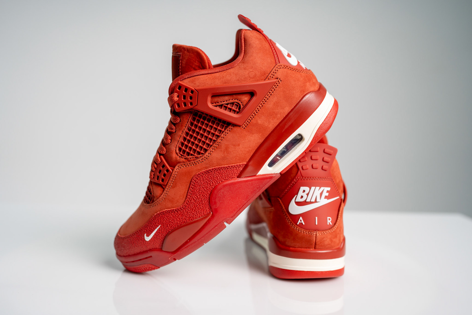 COMERCIAL PHOTOGRAPHY