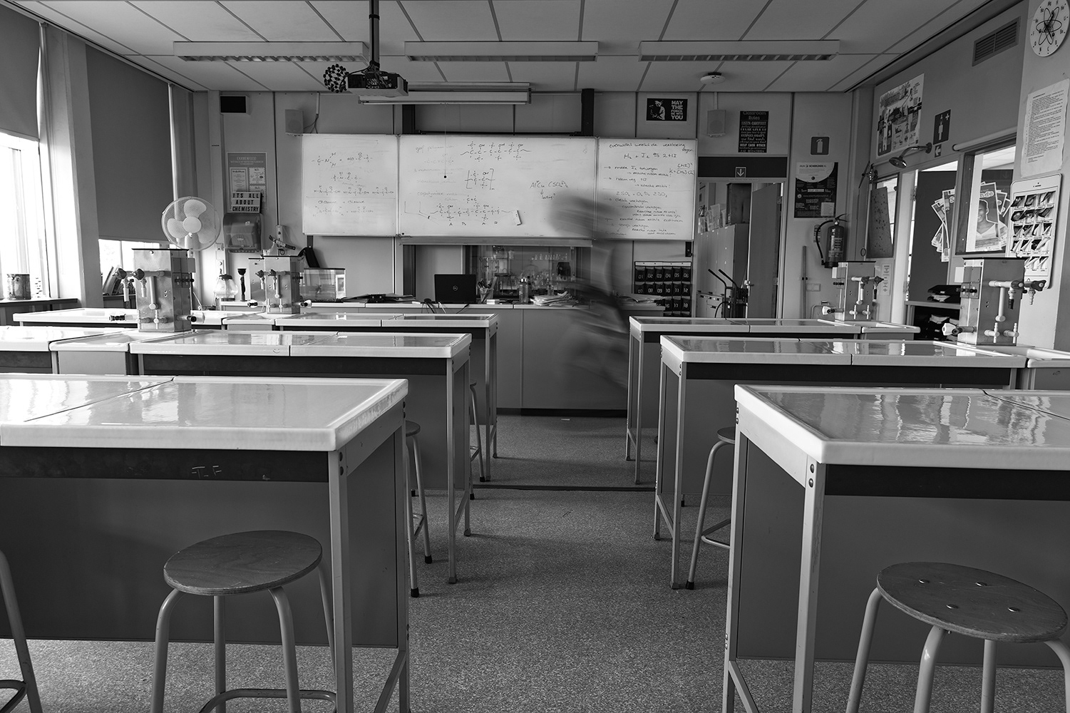 Scheikundelokaal Koningin Wilhelmina College