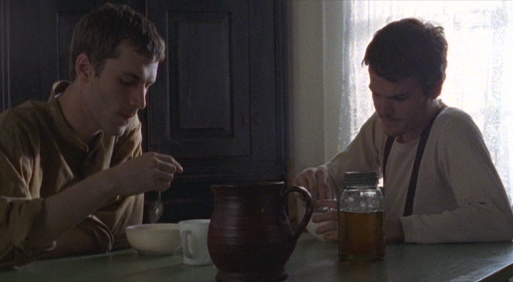 1915 (2008)
