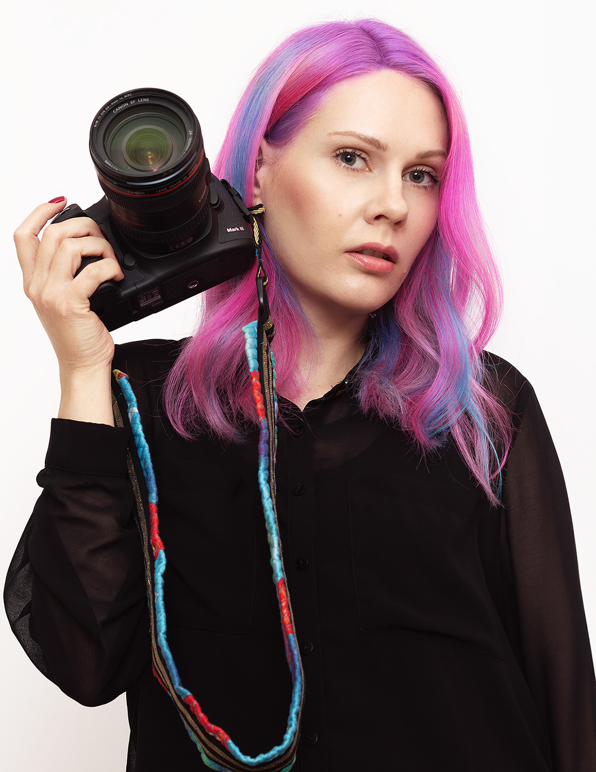 Beauty Produkt Fotografin aus Berlin, bunte Haare