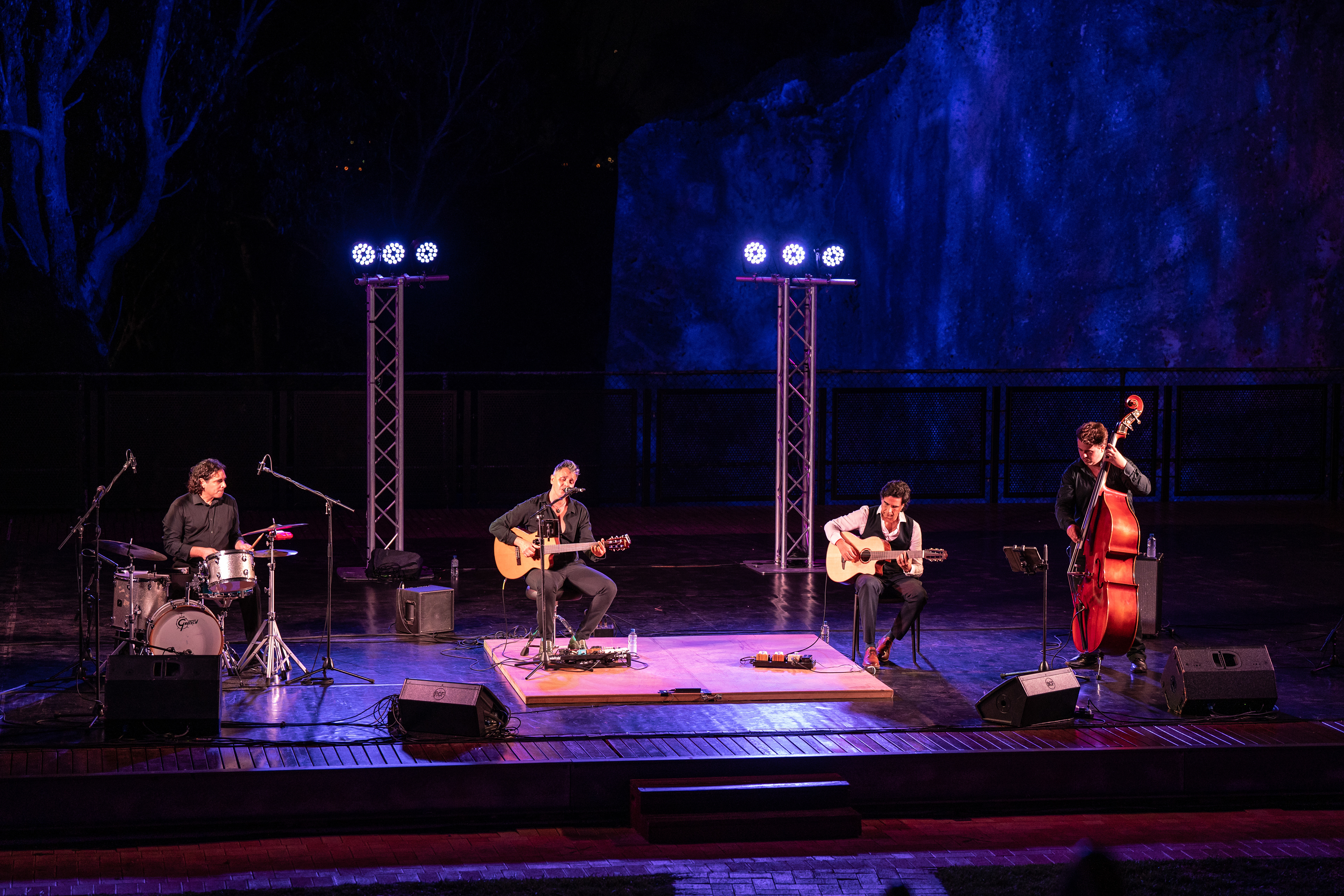 Francisco Munoz (CHILE), Jeremias Sosa (ARGENTINA), Ernesto Castillo (CUBA), Sam Markham
