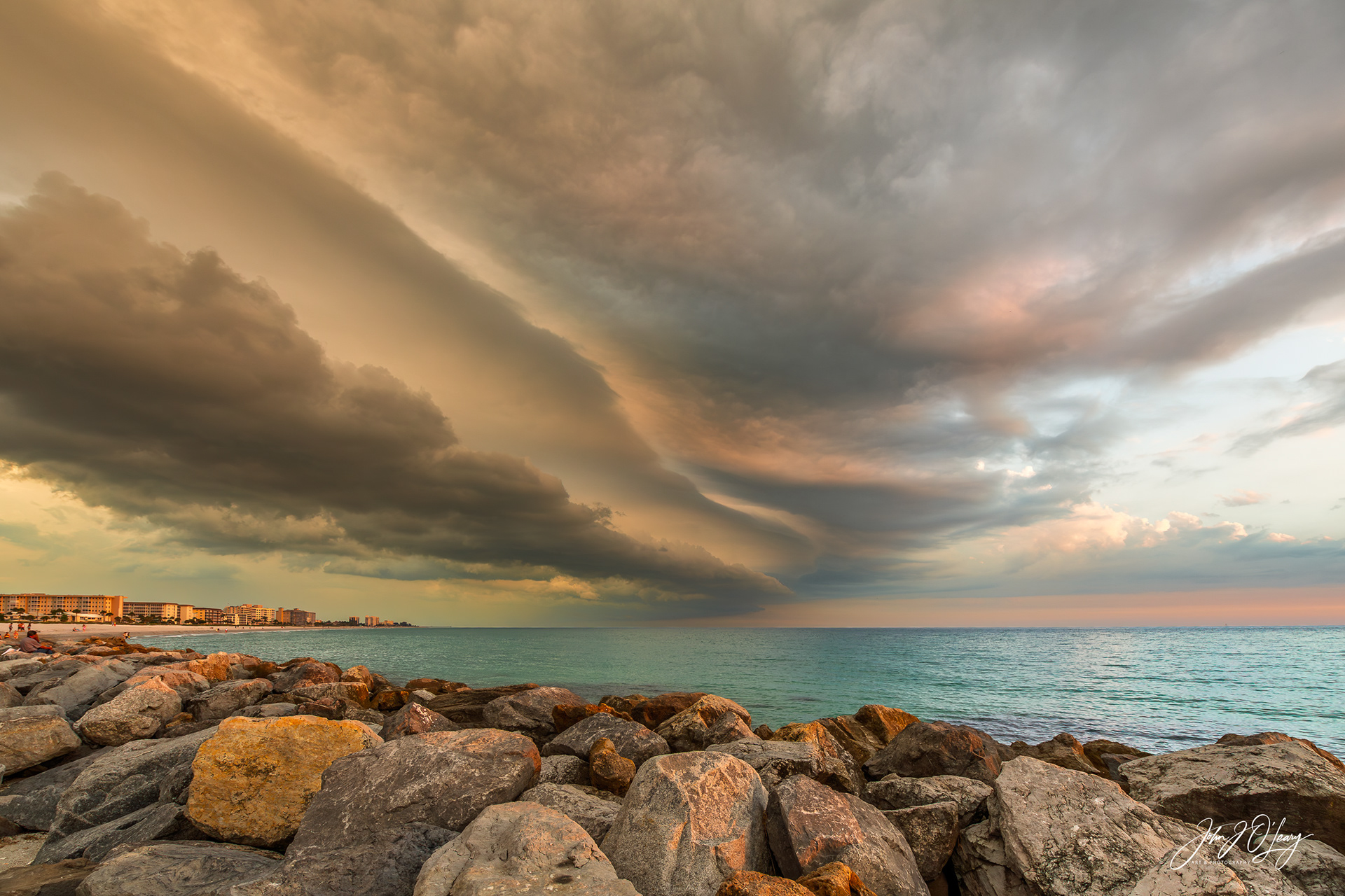 STORM OVER VENICE BEACH - FLORIDA