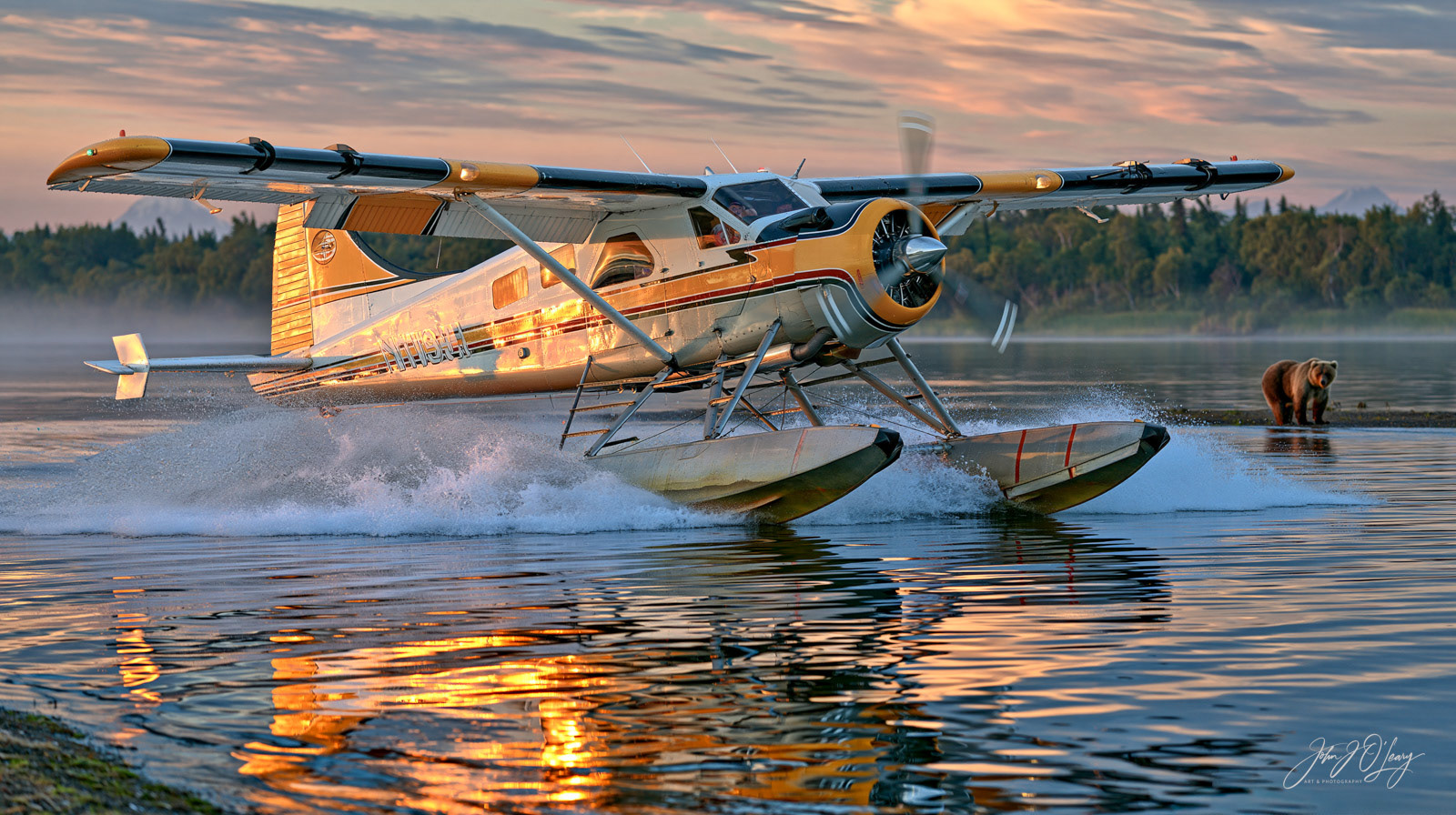 ALASKAN FLOAT PLANE