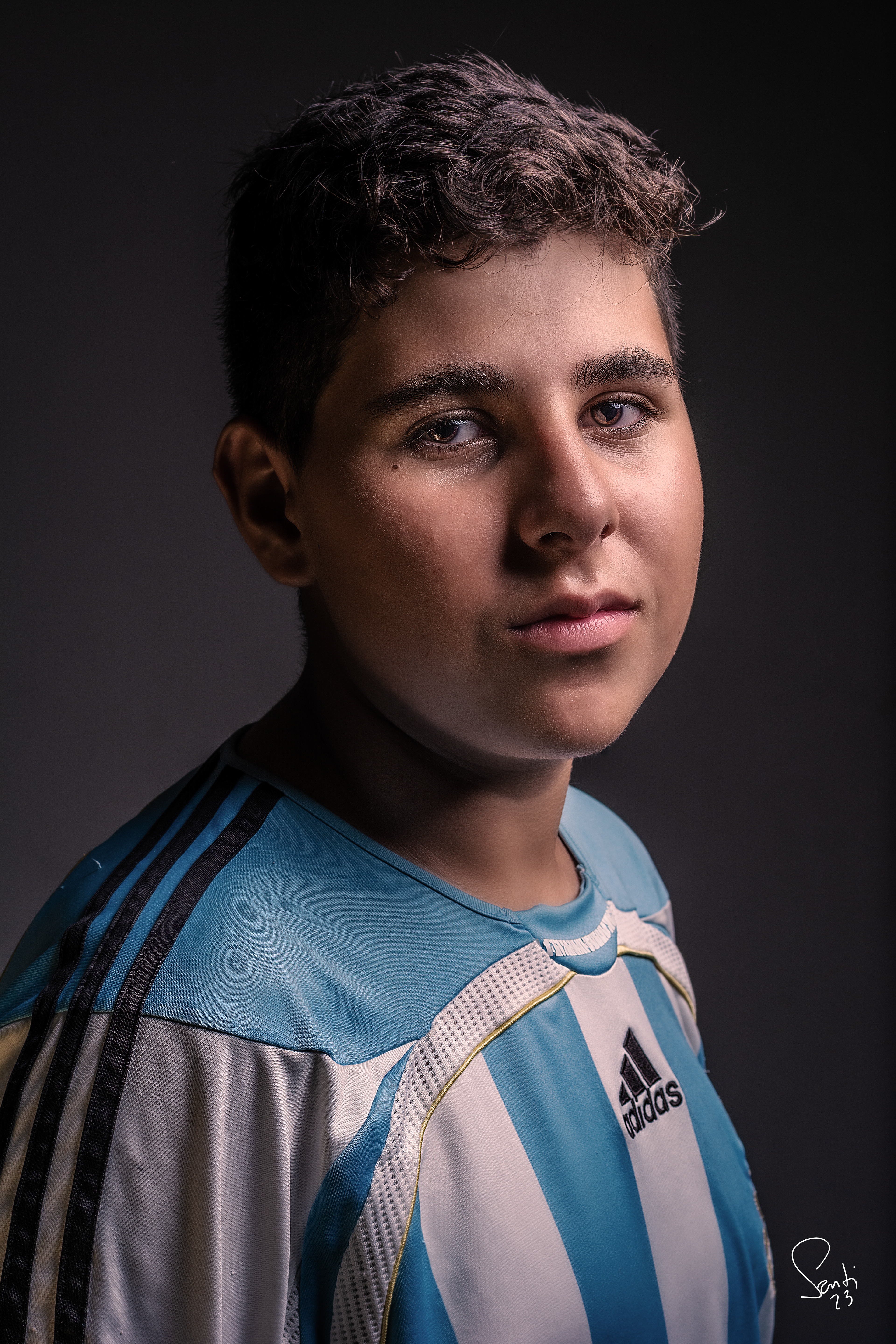 Simón