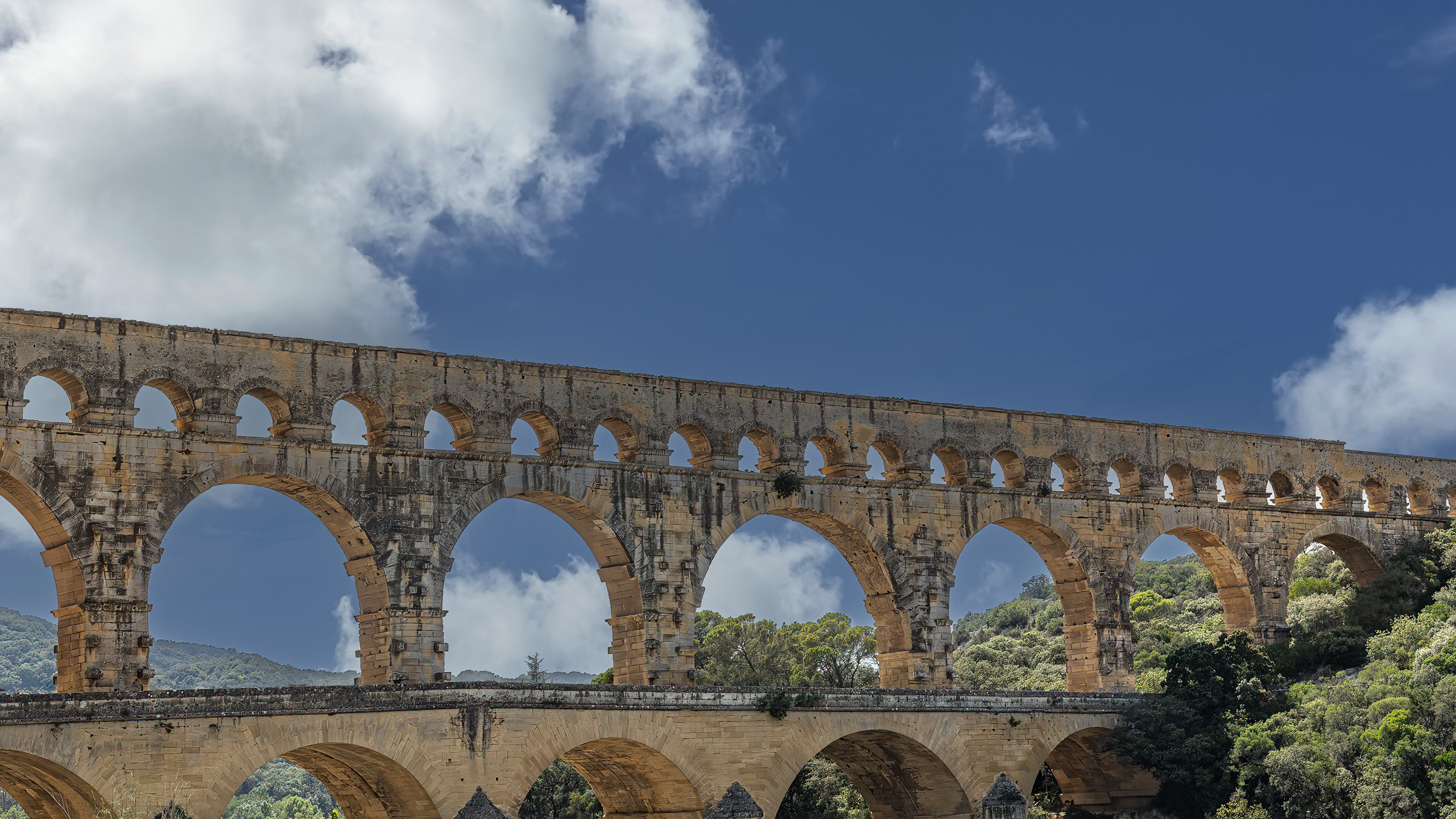 PONT DU GARD ROMAN AQUEDUCT