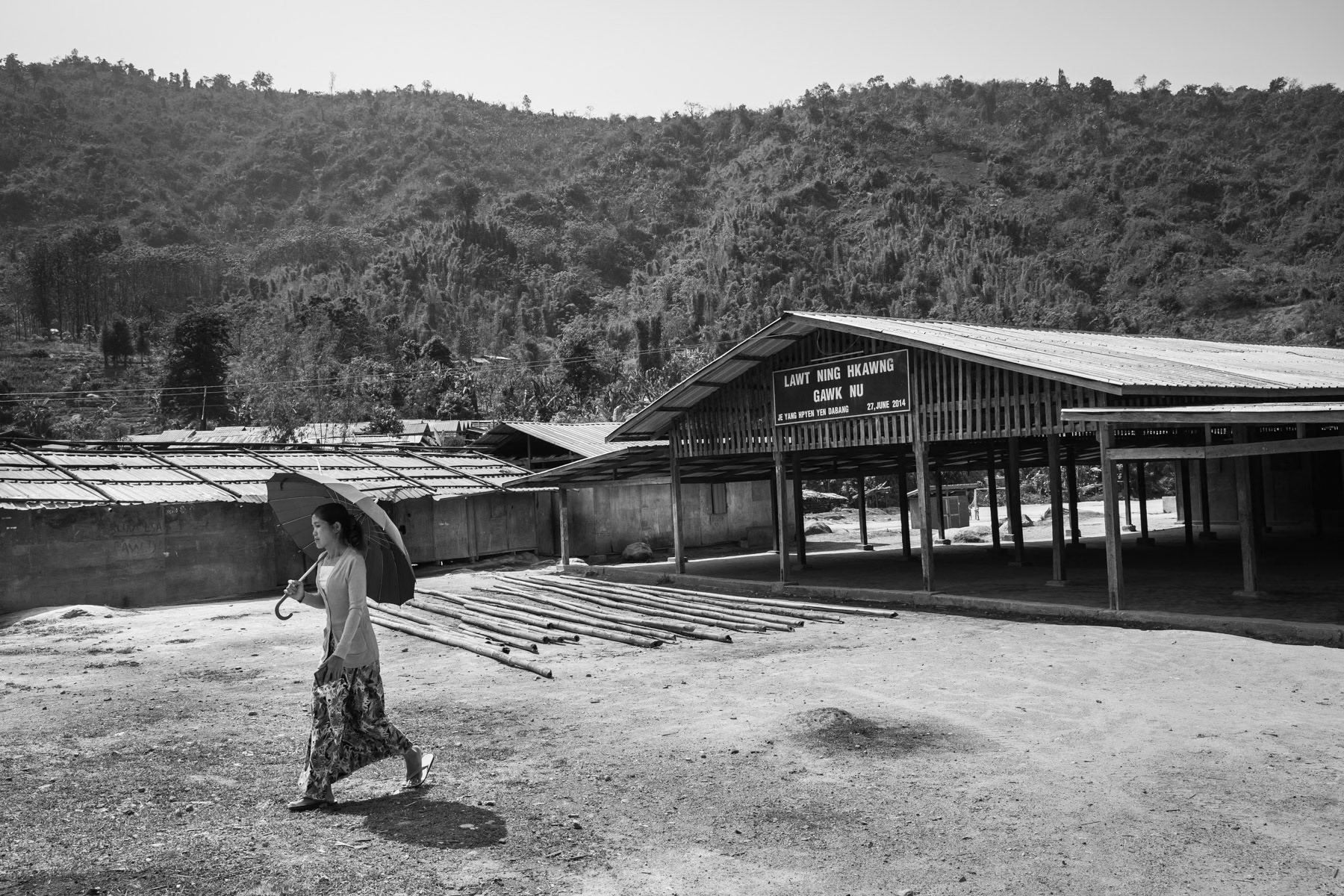 Je Yang Camp, south of Laiza in Kachin Independence Army controlled territory. The KIA territory is landlocked between China and the frontline making it extremely difficult for humanitarian aid and food to reach this remote conflict zone in Northeastern Myanmar. Je Yang, Laiza, Myanmar, April 2019