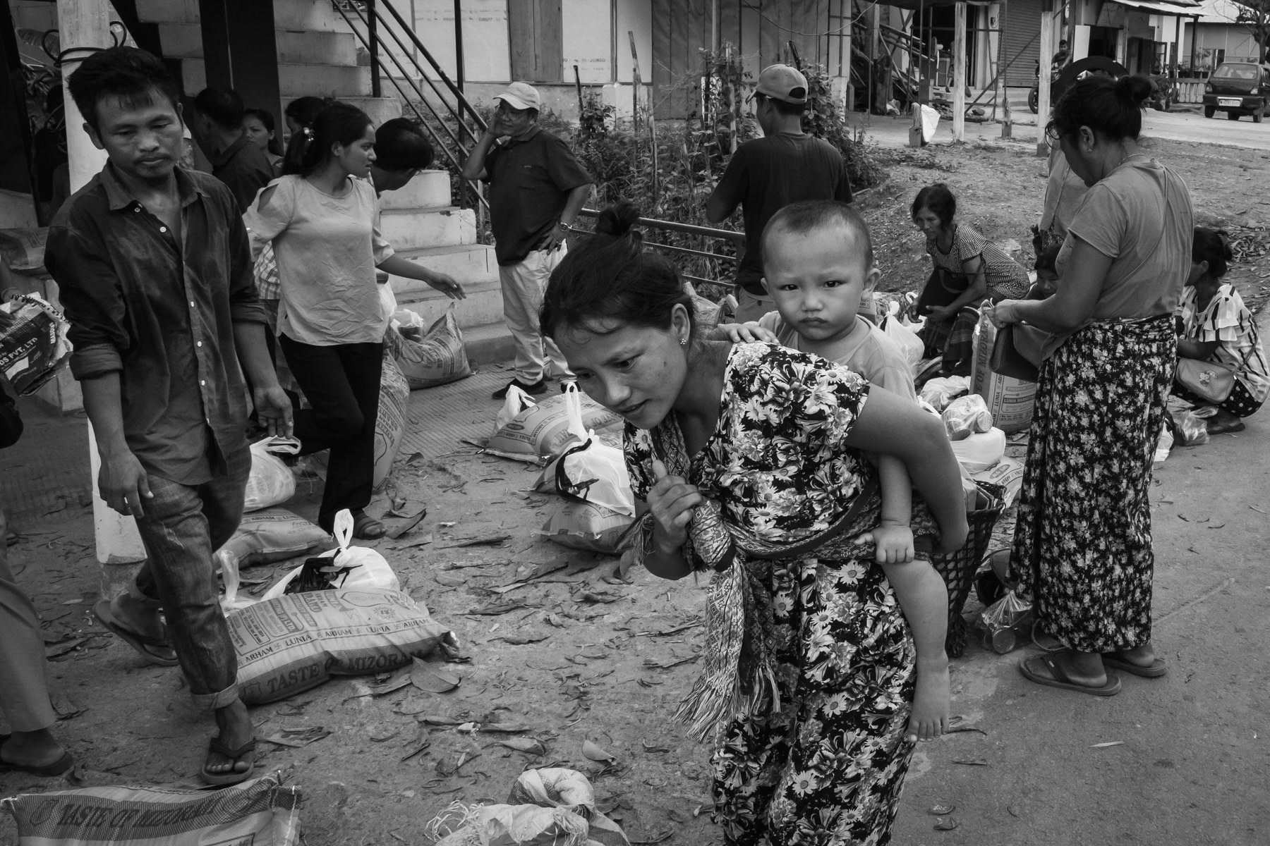 Food distribution for vulnerable Chin refugees who have arrived recently from Myanmar. Aizawl district, Mizoram, India, October 2022