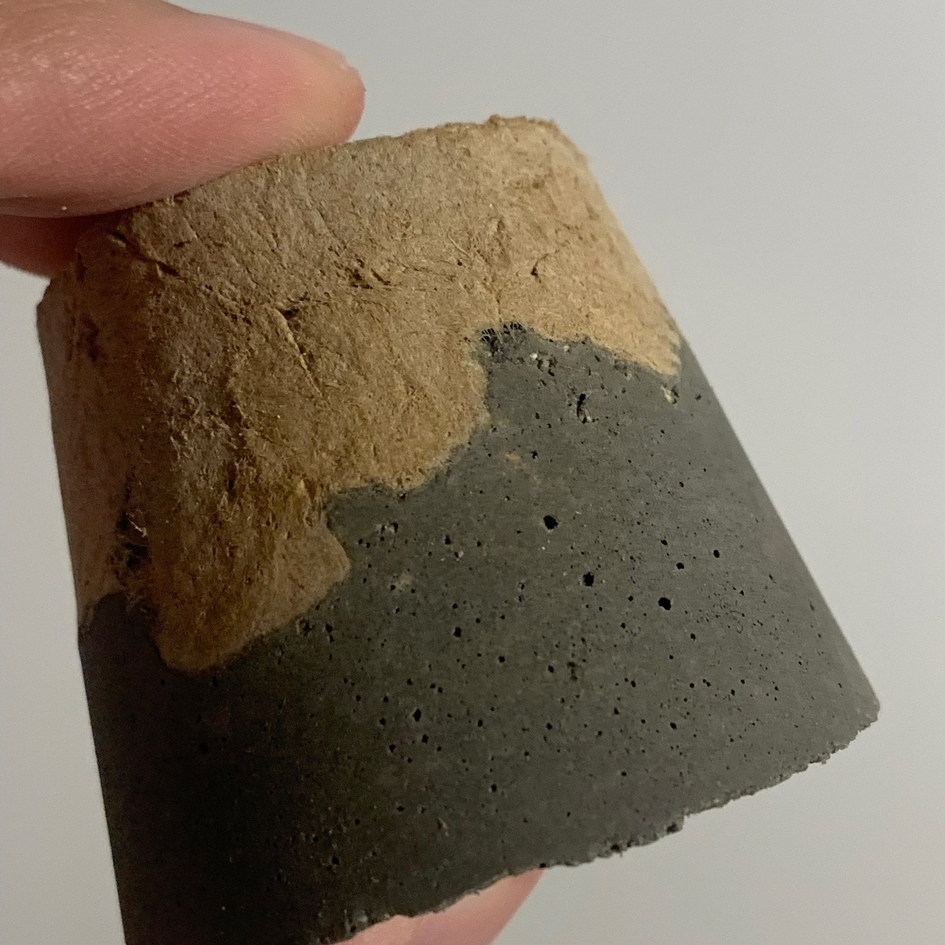 Pouring concrete on pulp