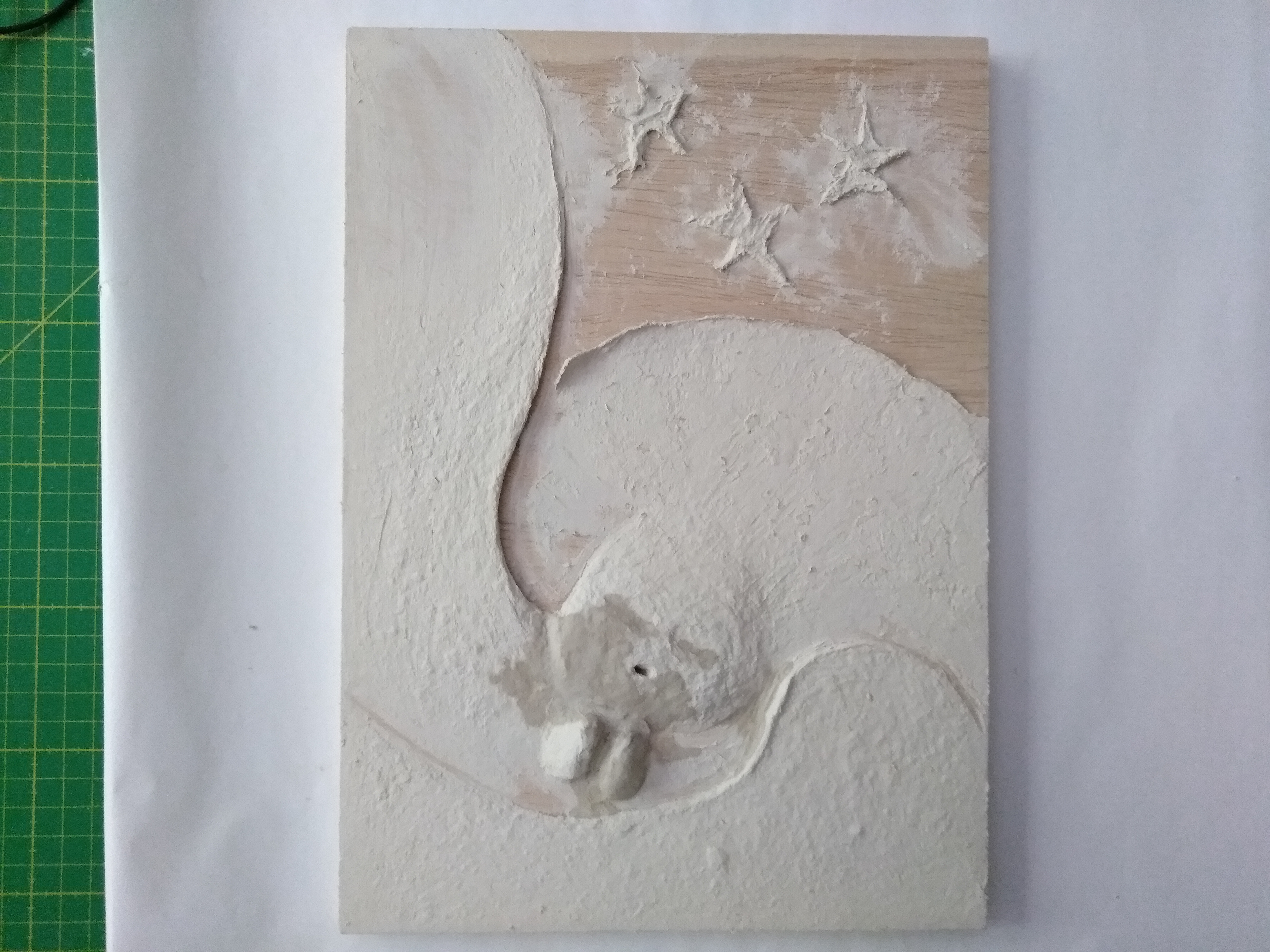 Paper fiber modelling clay.