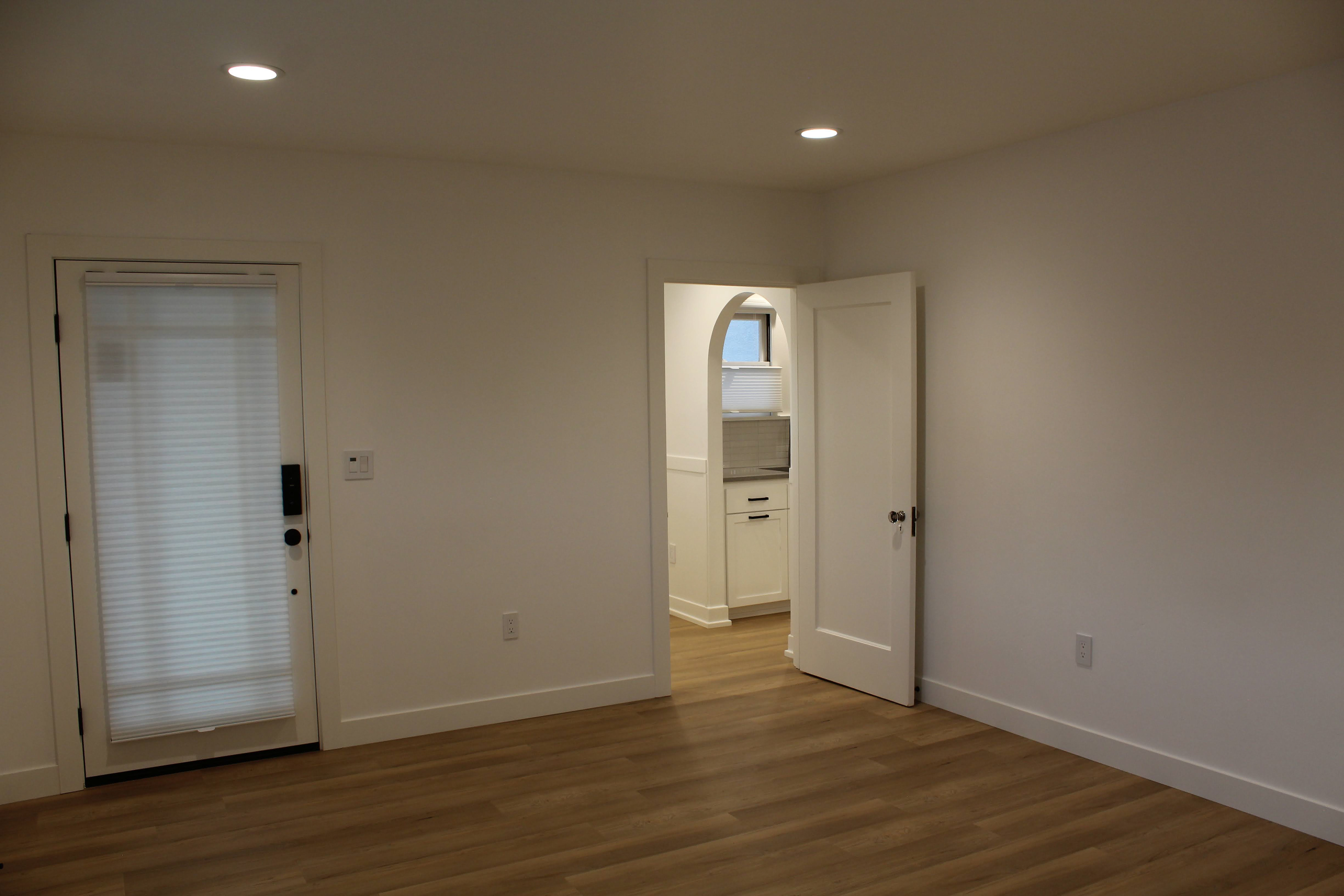 Spacious Main Room