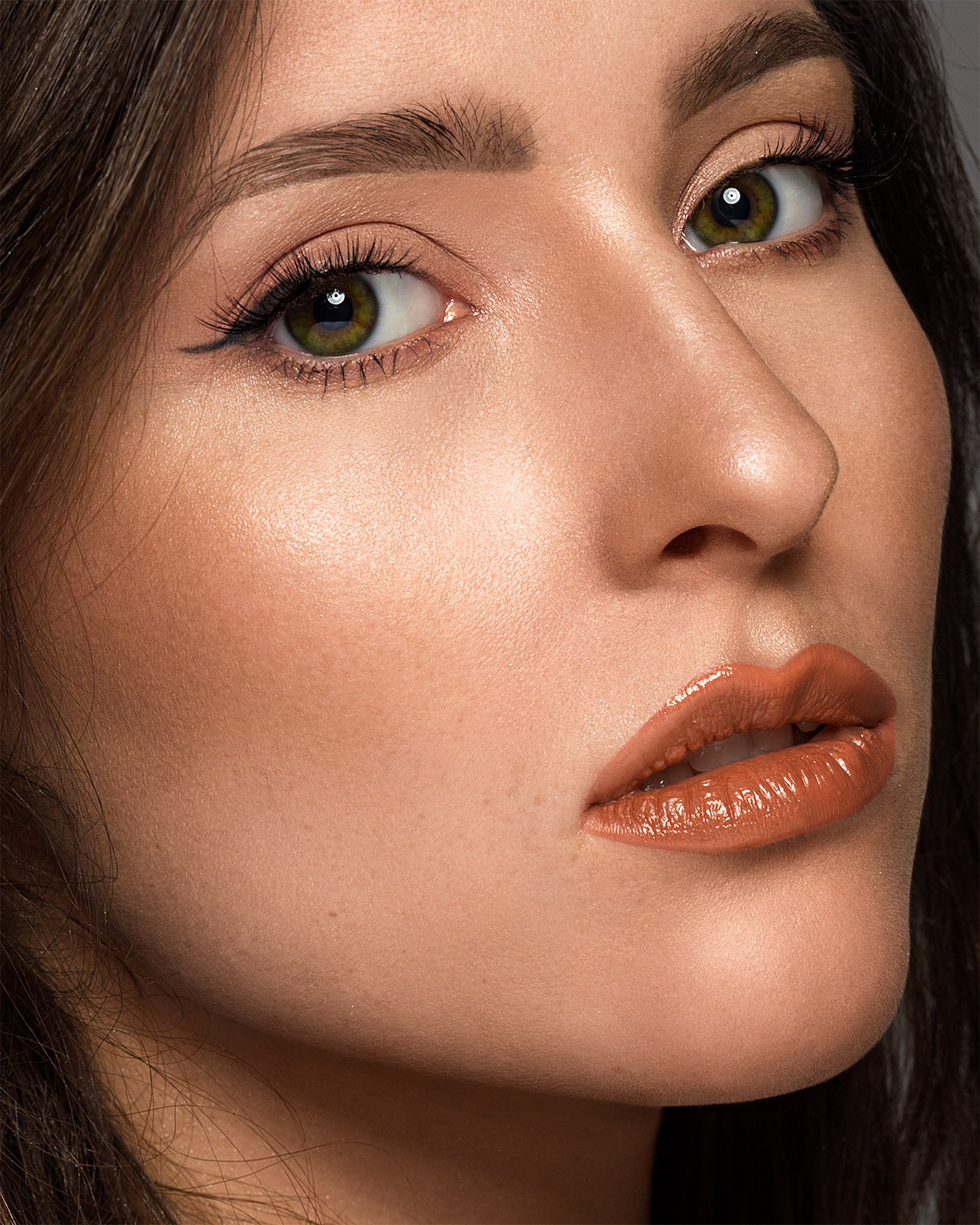 Model & MUA: Paulina Kańtoch| Photographer: Matt Biena