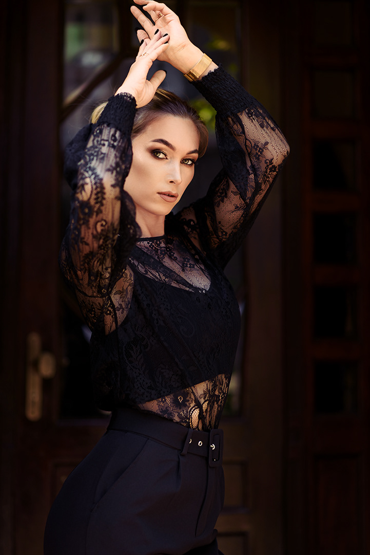 Model: Gosia Swaciak | Photographer: Matt Biena