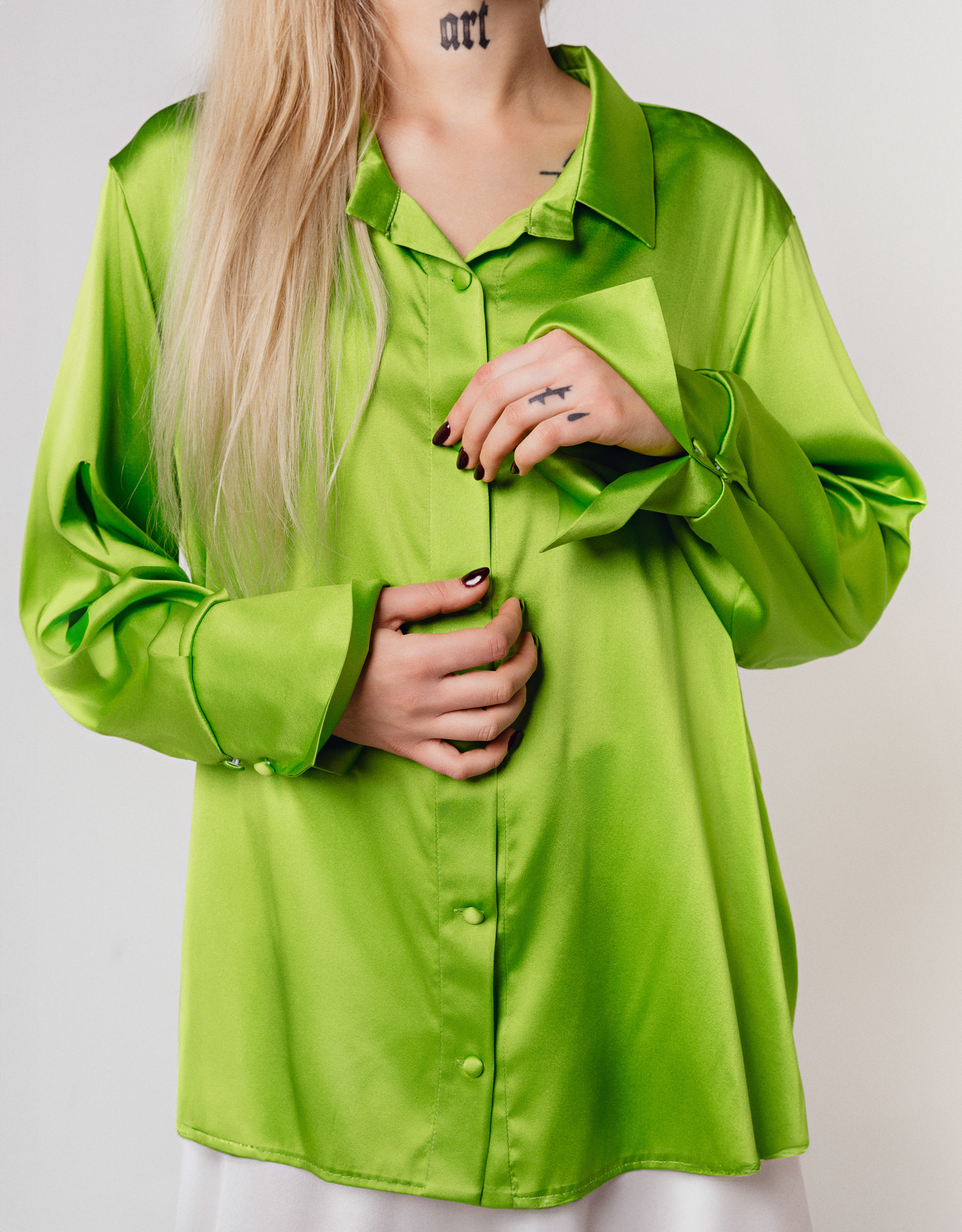 Koszula: Emissos | Model: Laura Chan-Sumień | Photographer: Matt Biena