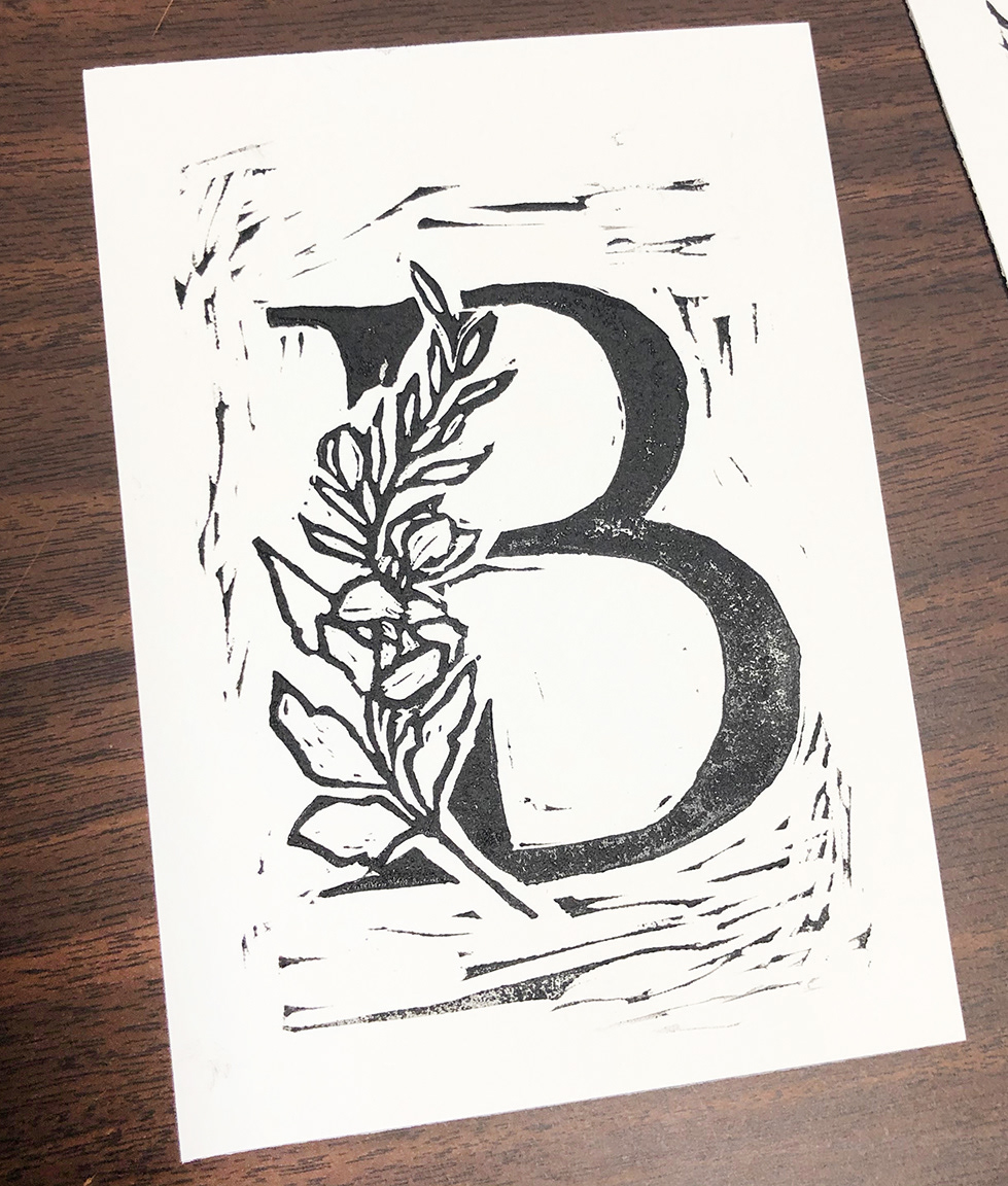 Pretty hand drawn monogram.