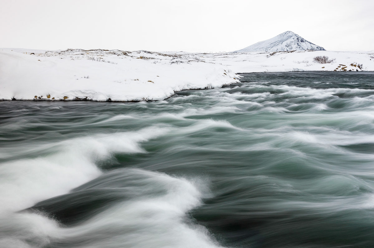 De Laxá-rivier in het Noorden van IJsland