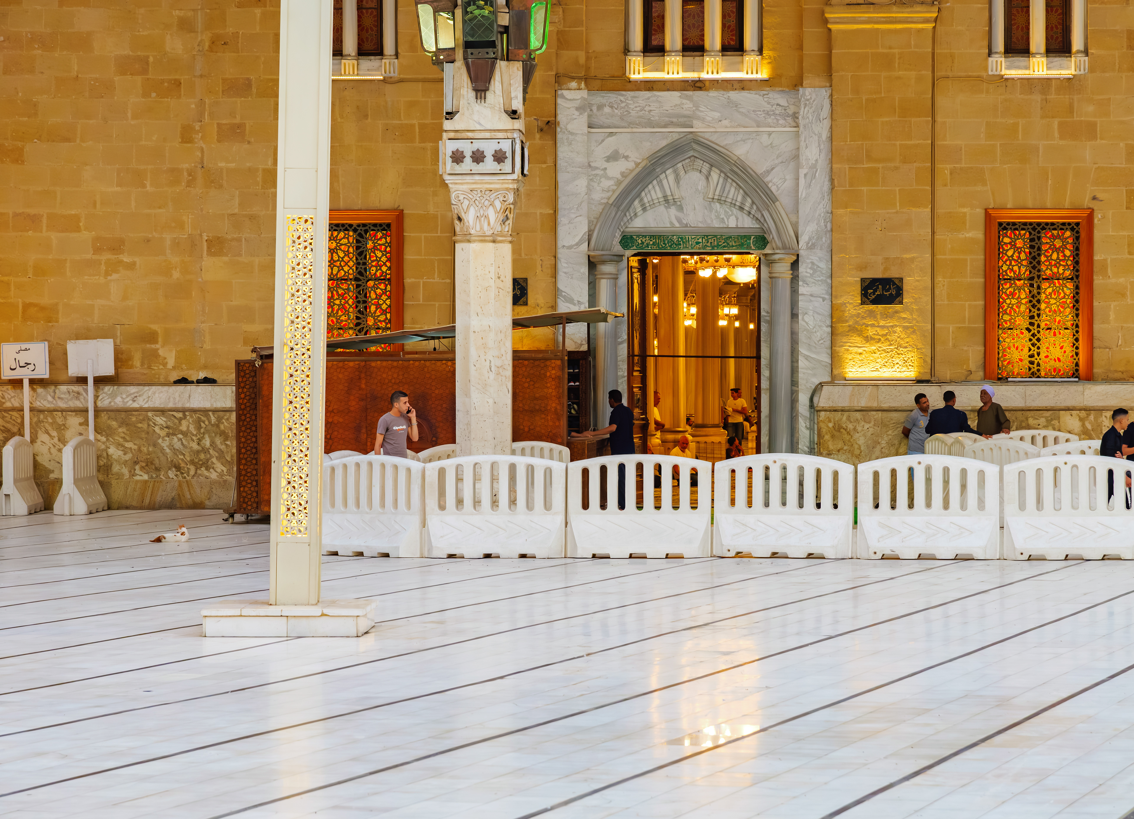 Al-Hussein Mosque