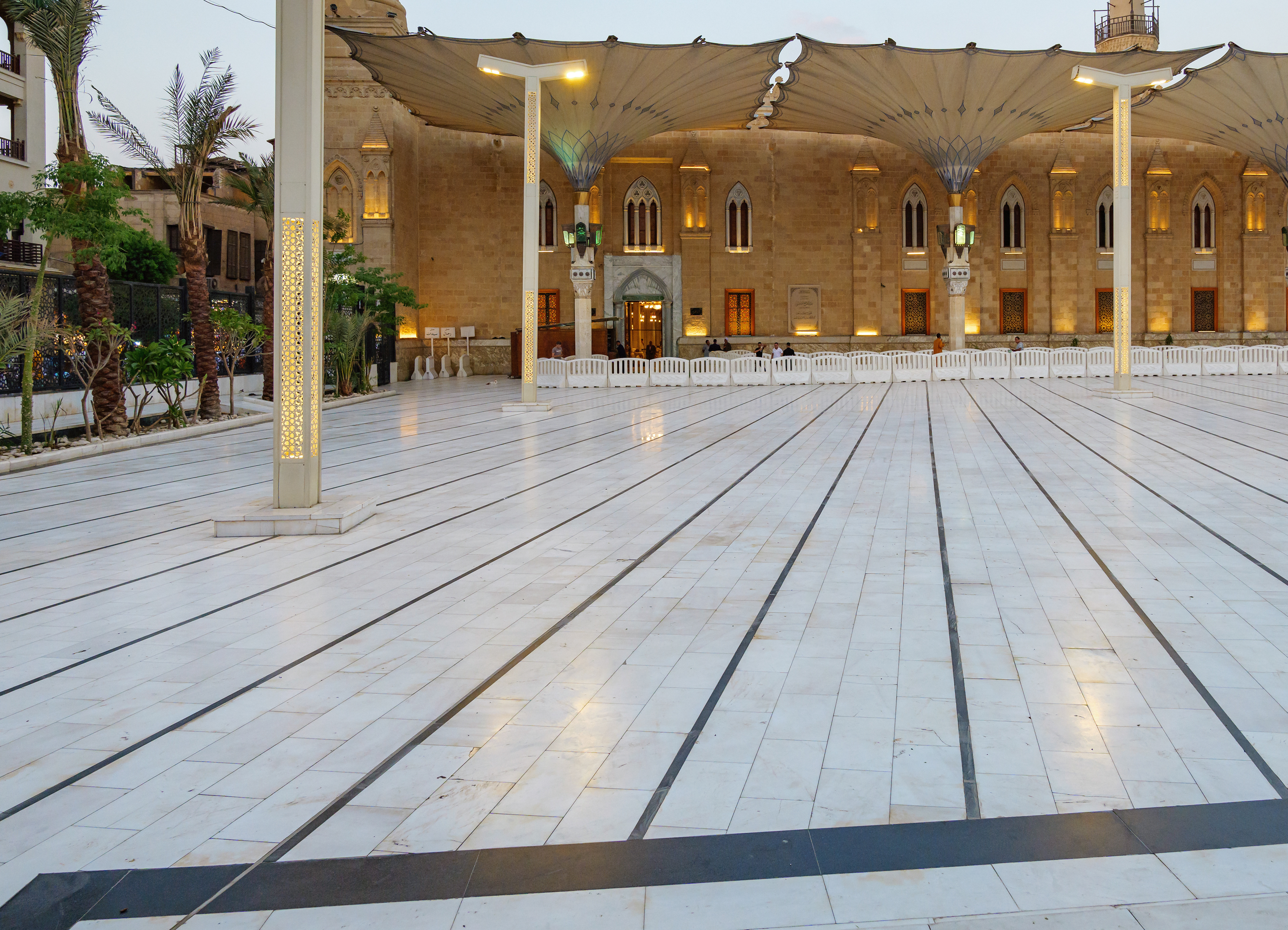 Al-Hussein Mosque