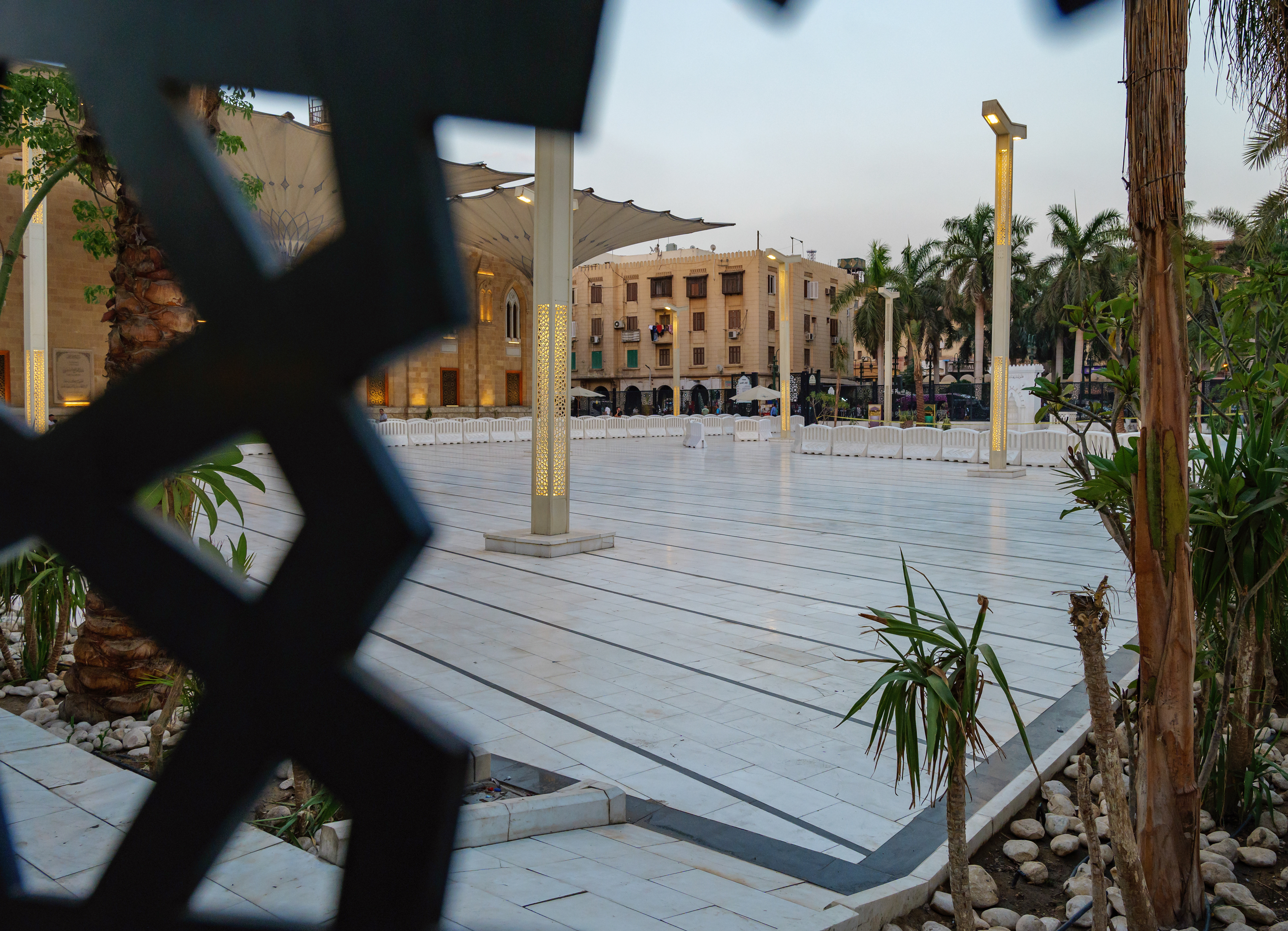 Al-Hussein Mosque