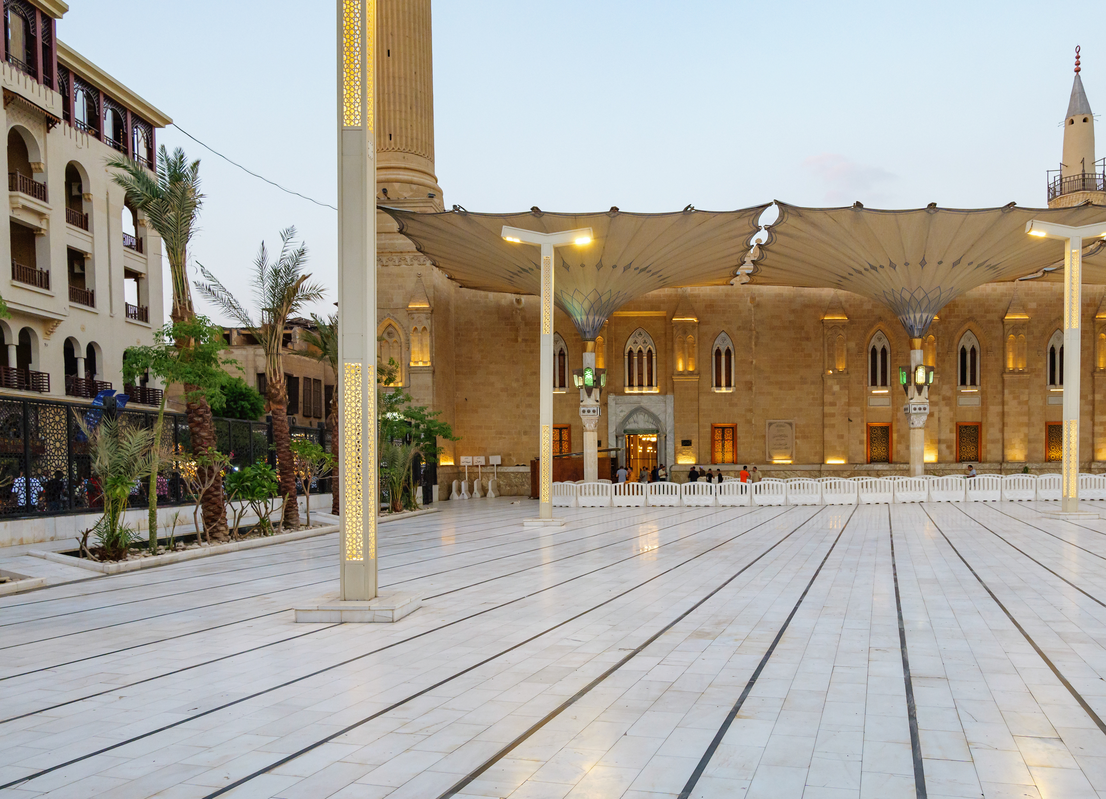 Al-Hussein Mosque