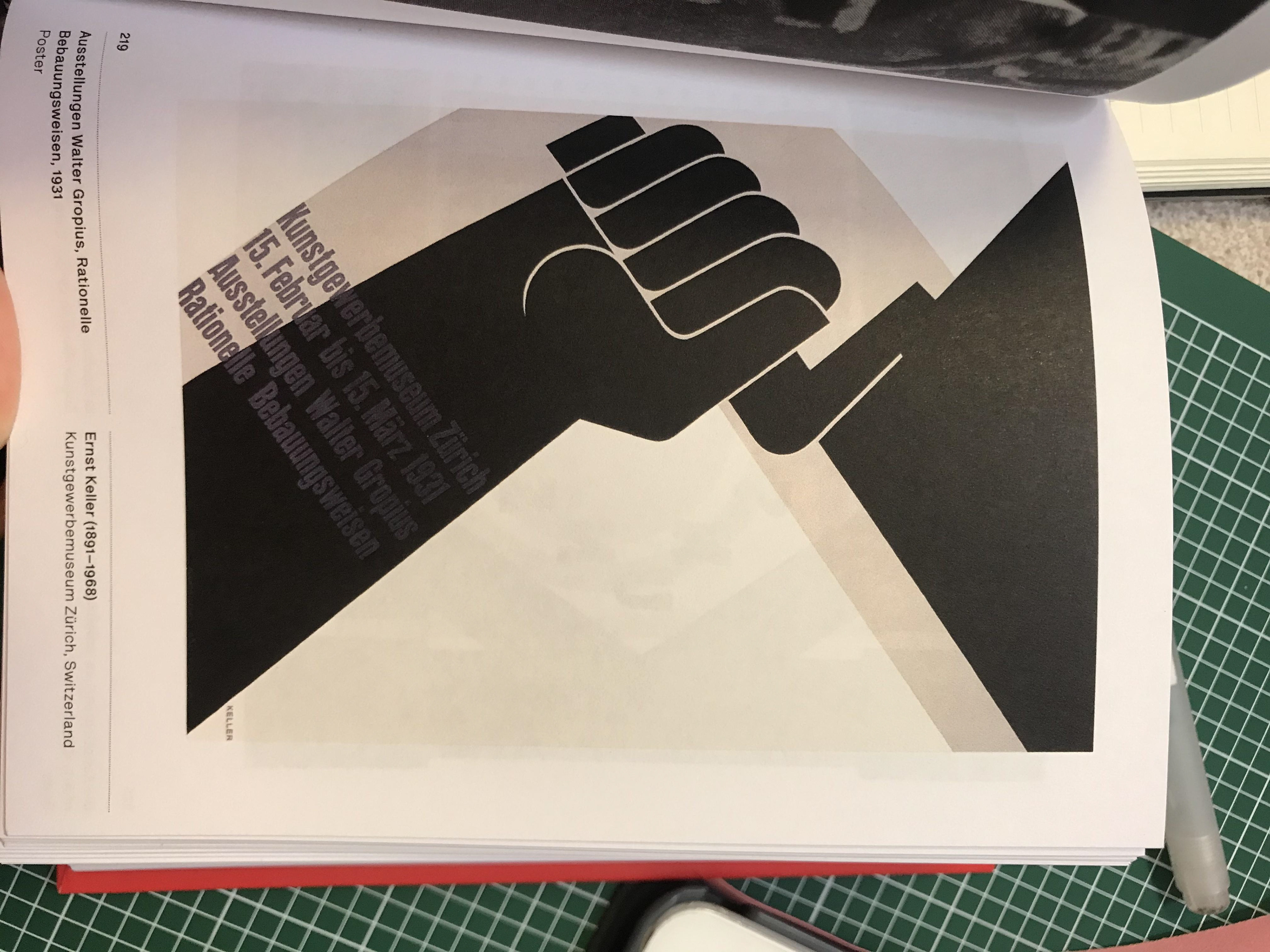Whilst this isn't trying to be a typeface I think this type of style could really work. Using shadows as well as an object using minimal colours could be a really strong design just like this one. This could easily be an L.