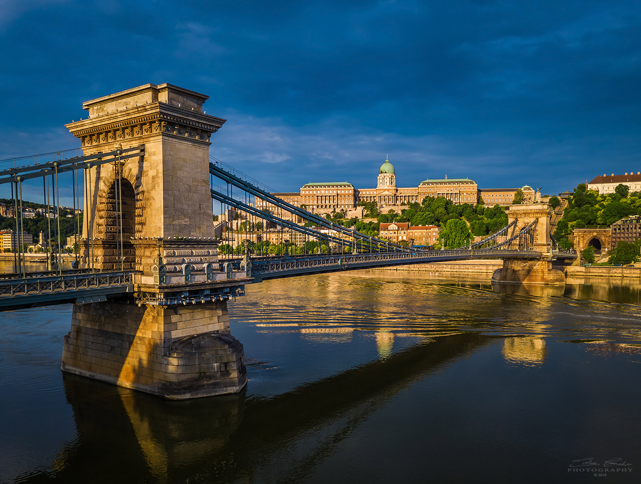 Széchenyi Chain Bridge and Buda Castle Royal Palace