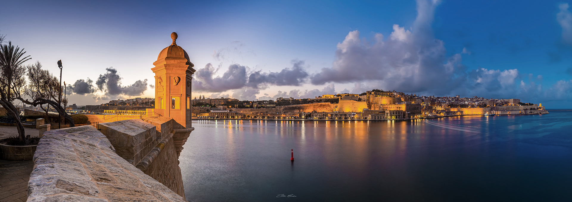 Panoramic view of Valletta from Gardjola Gardens