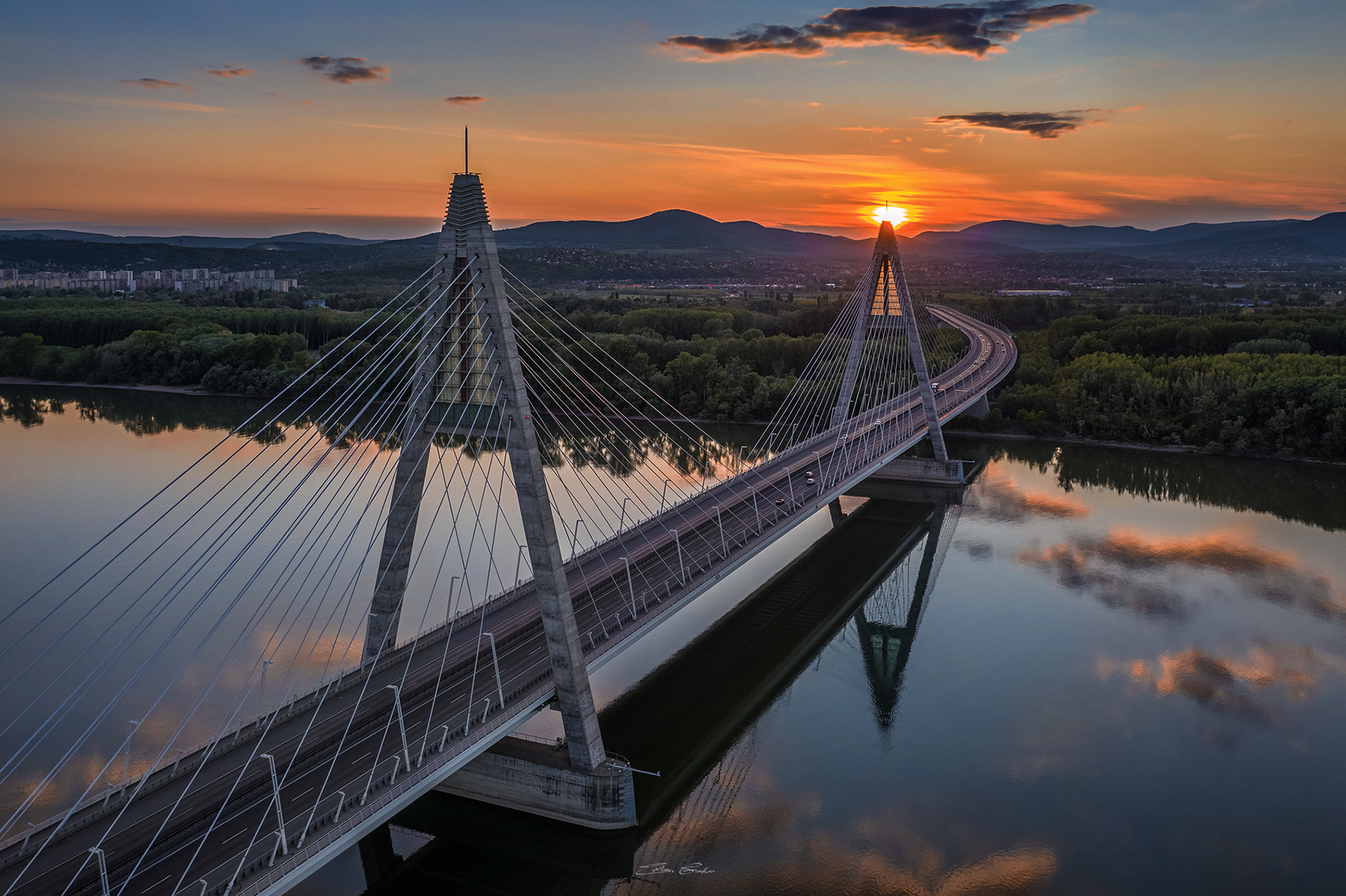 Megyeri Bridge