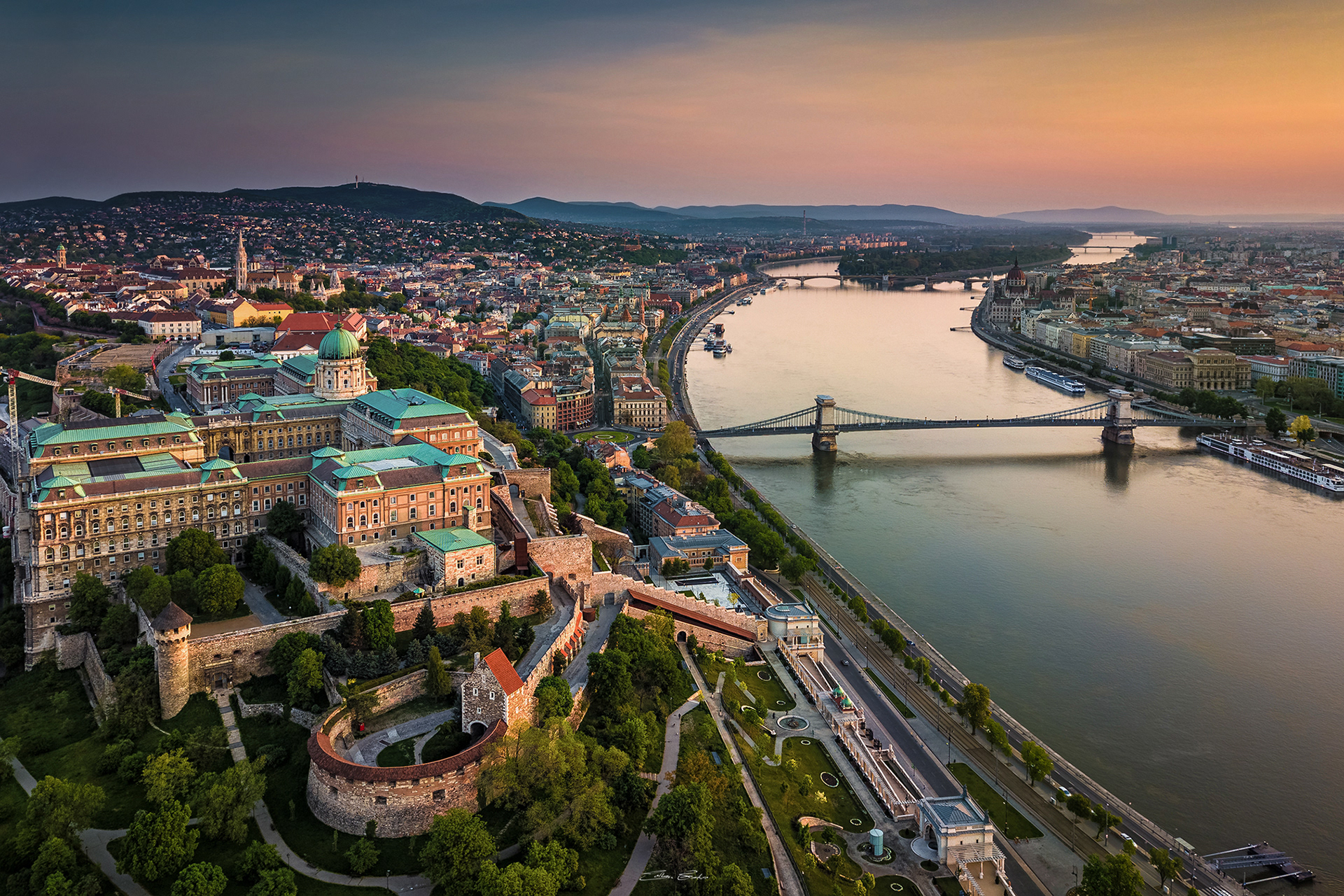 Buda Castle Royal Palace and Széchenyi Chain Bridge