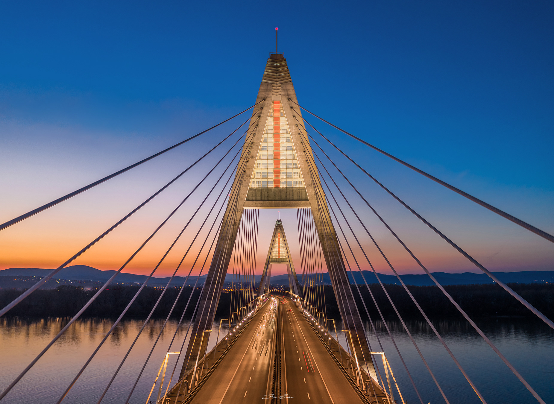 Megyeri Bridge