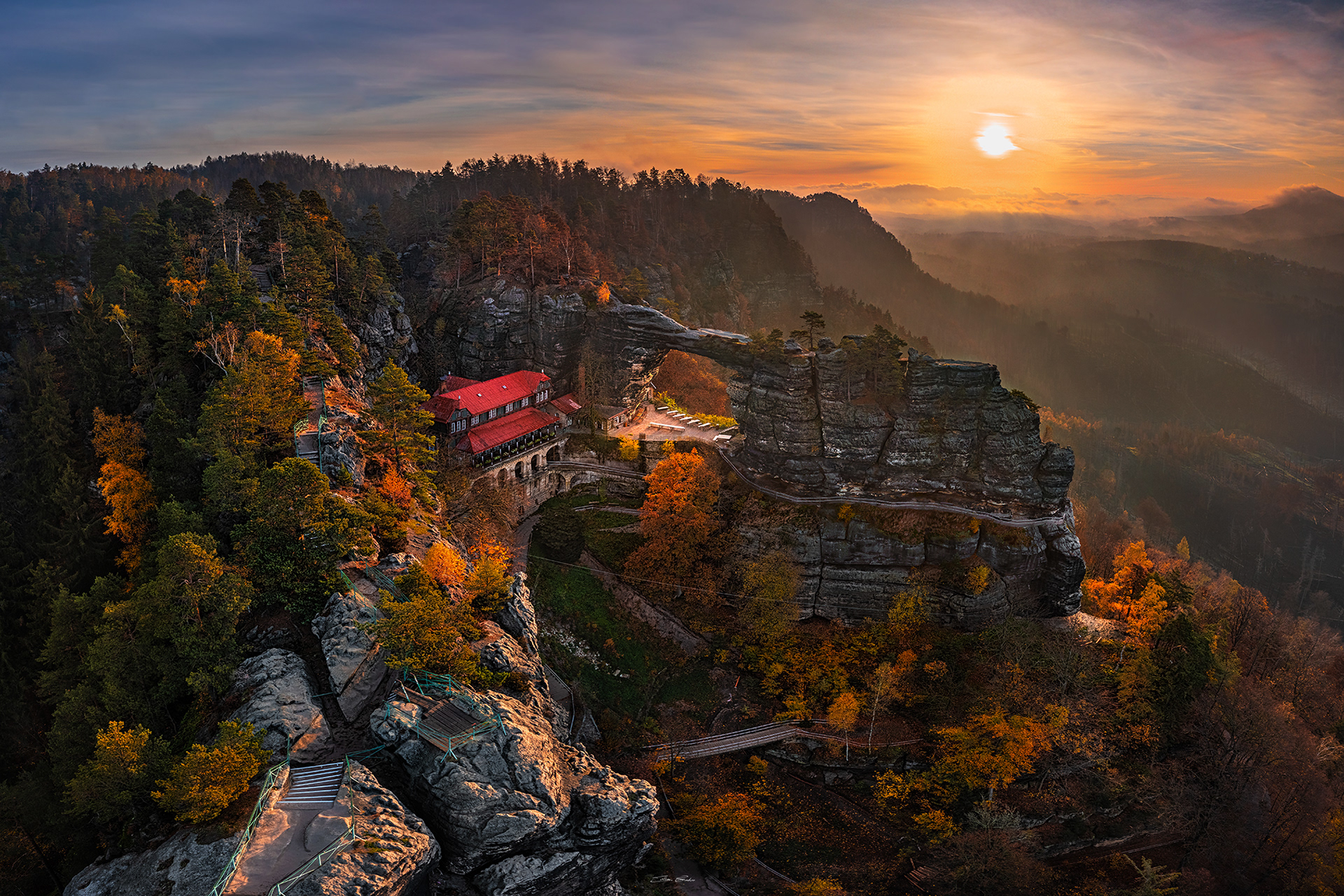 Pravčická brána (Pravcicka Archway) at sunrise