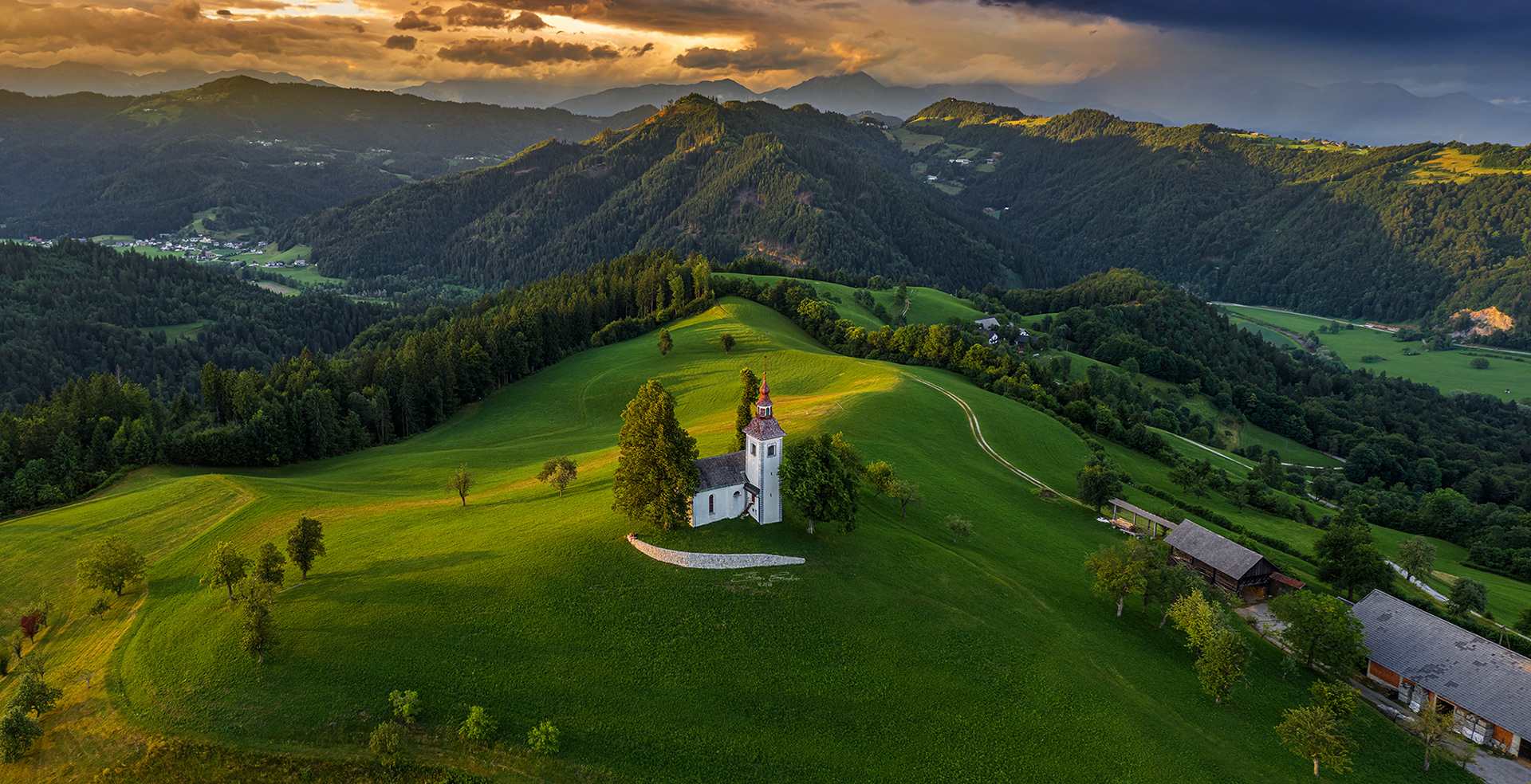 Sveti Tomaz hilltop church, Skofja Loka