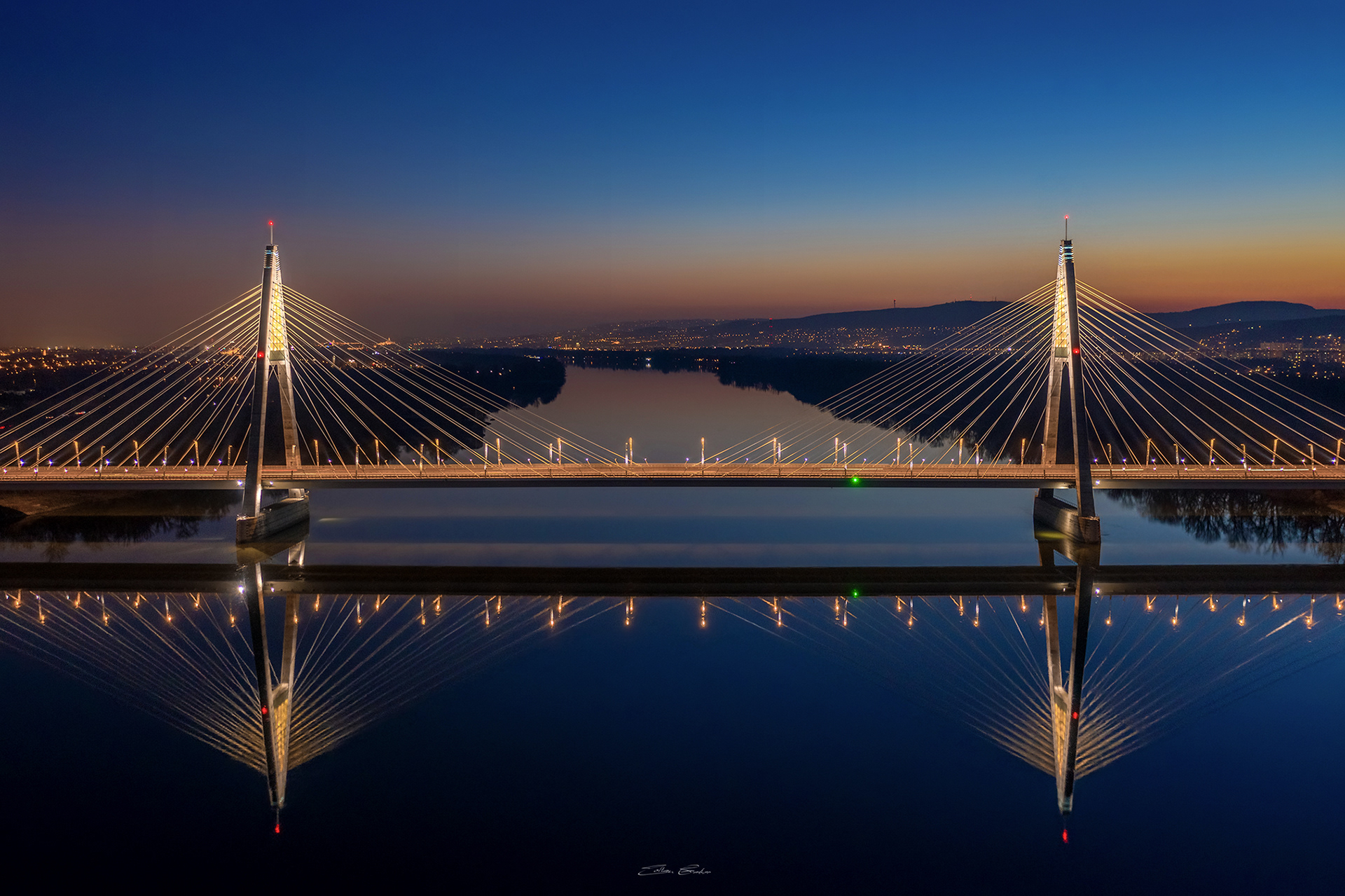 Megyeri Bridge
