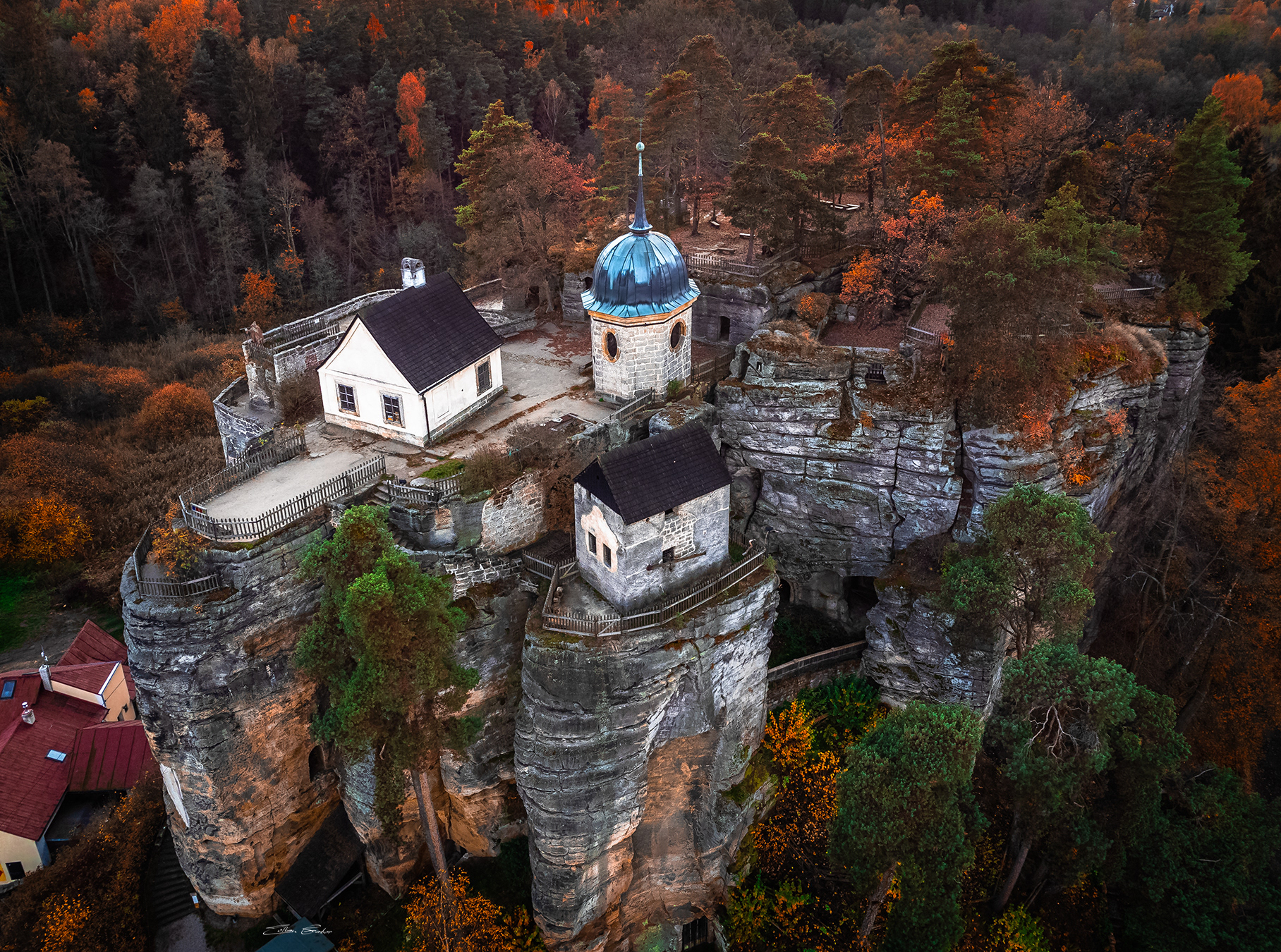 Rock Castle Sloup at sunset from above