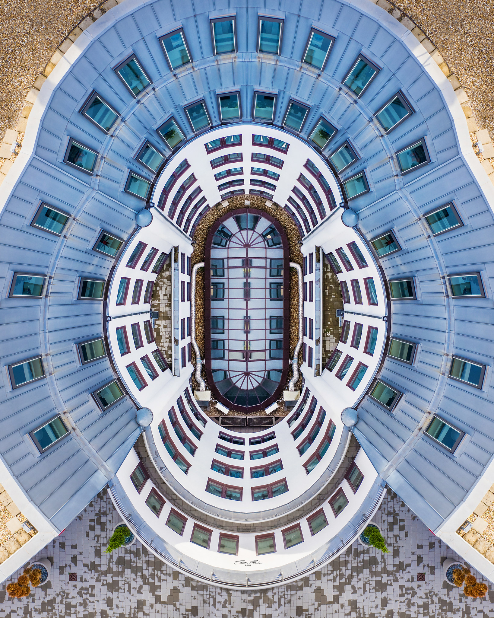Common block in downtown of Budapest