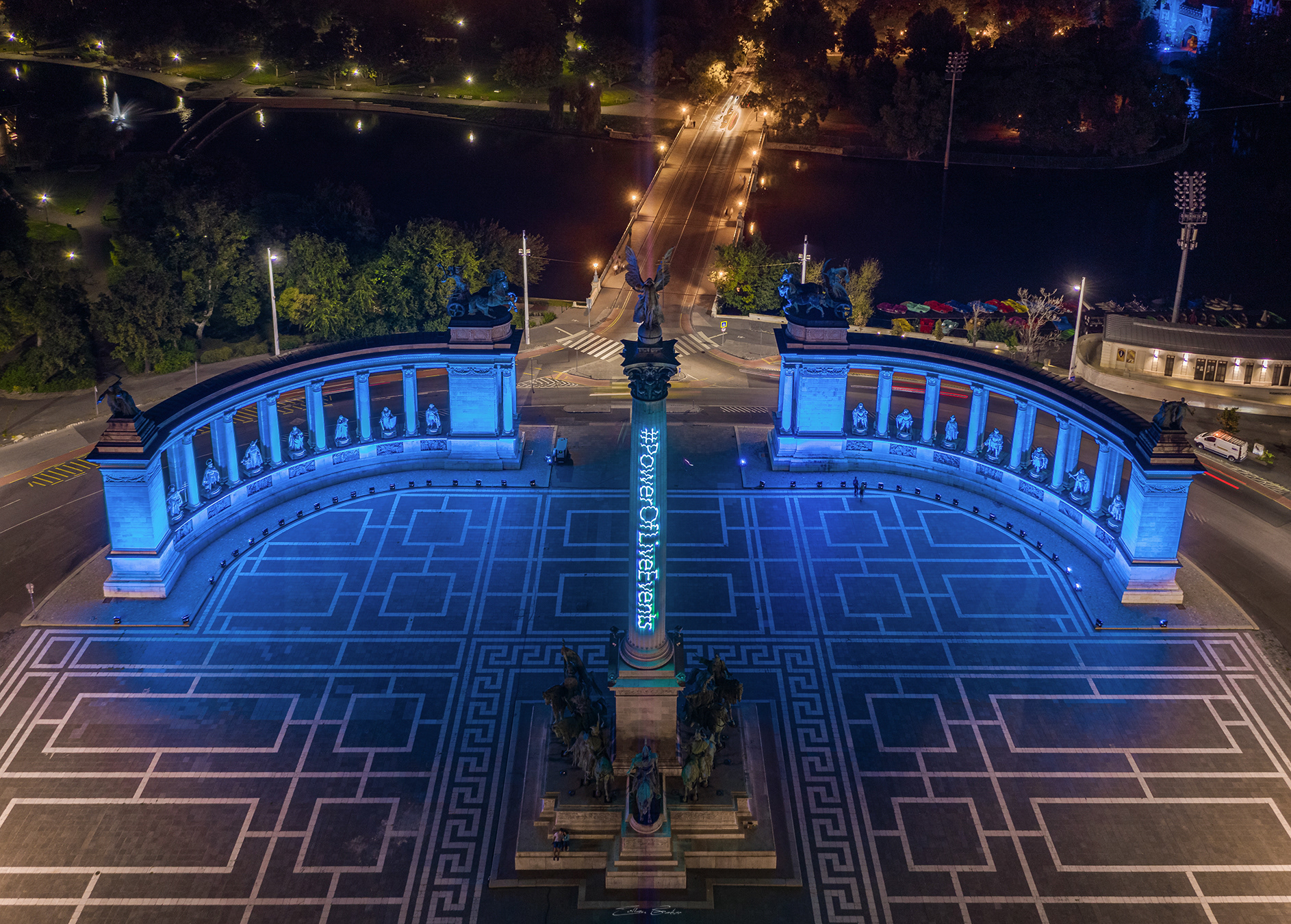 Illuminated Heroes' Square in unique blue lights