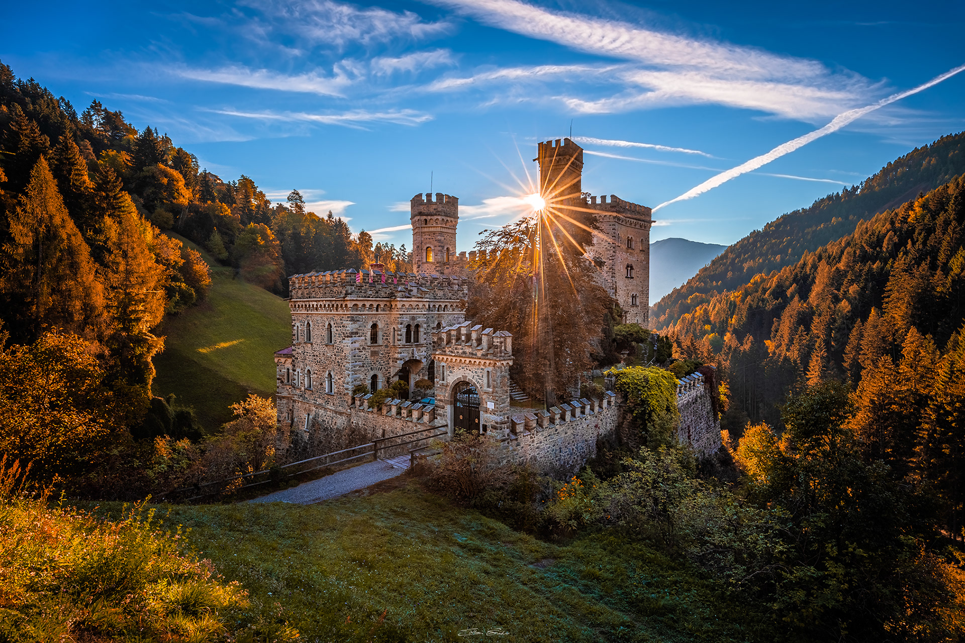 Castello di Gernstein at autumn