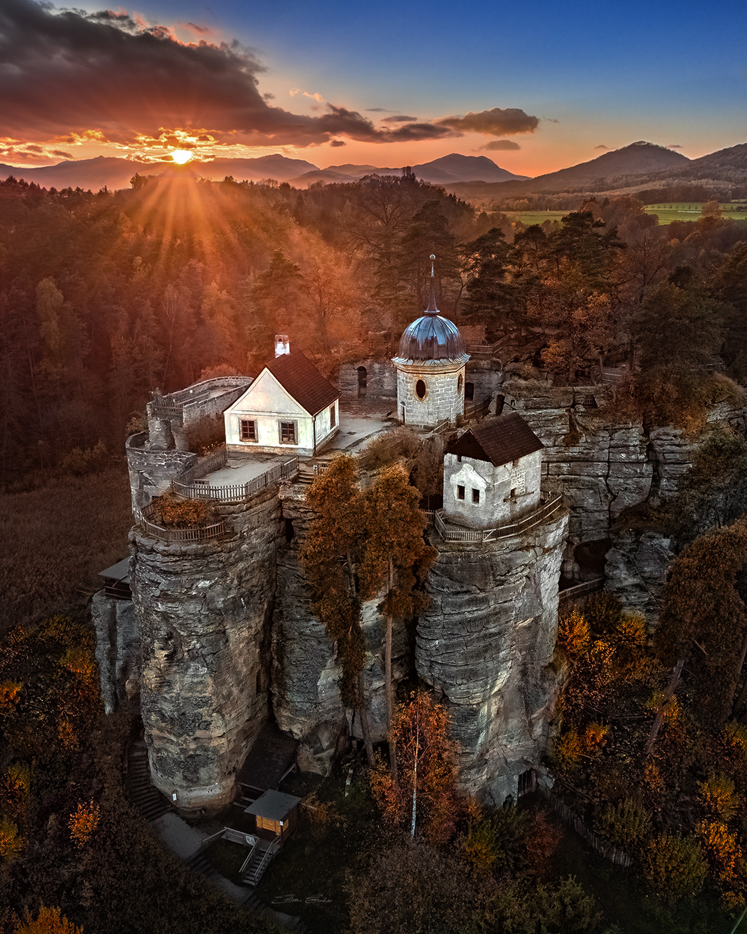 Rock Castle Sloup at sunset