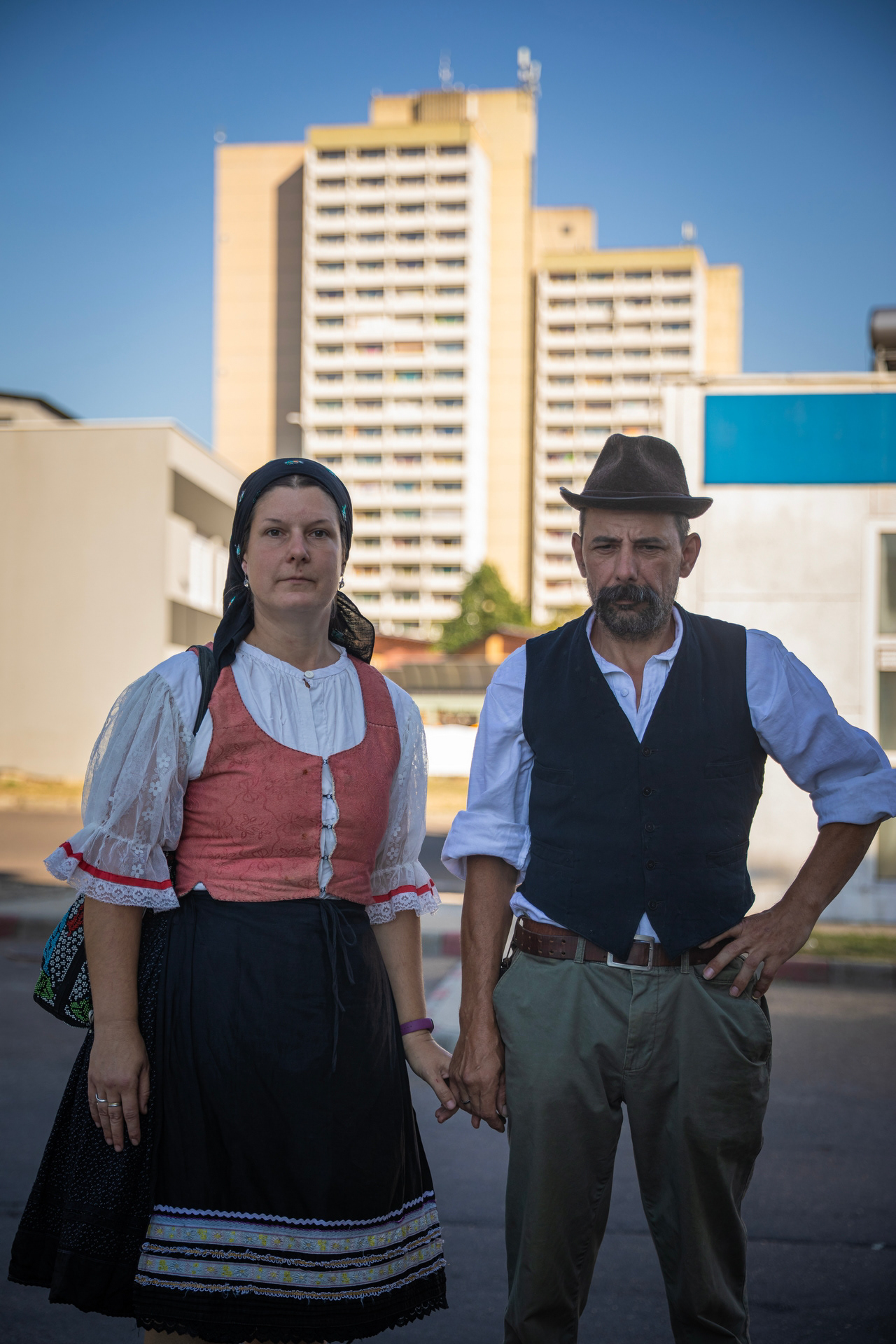 People who lead a traditional rural lifestyle in the city - 2025