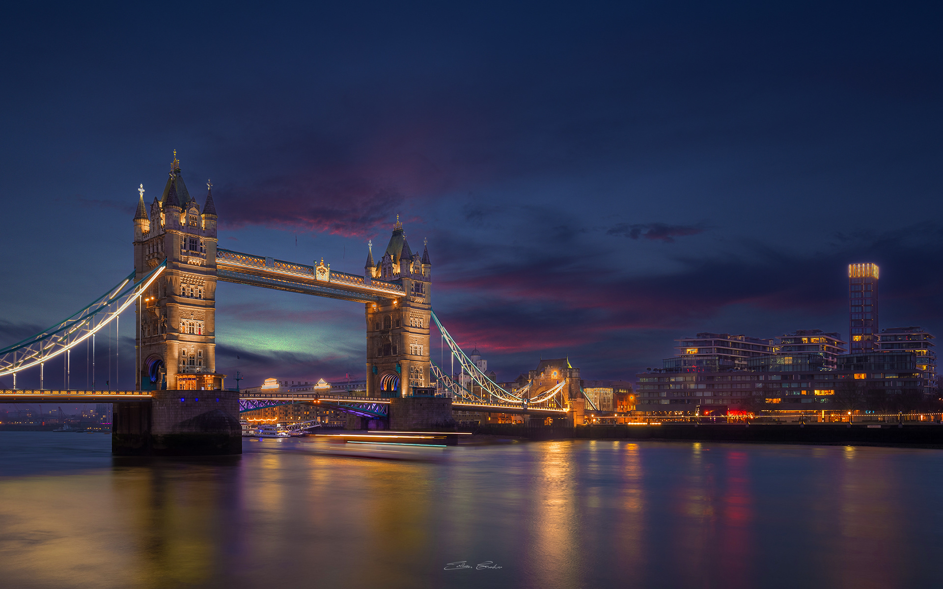 Tower Bridge