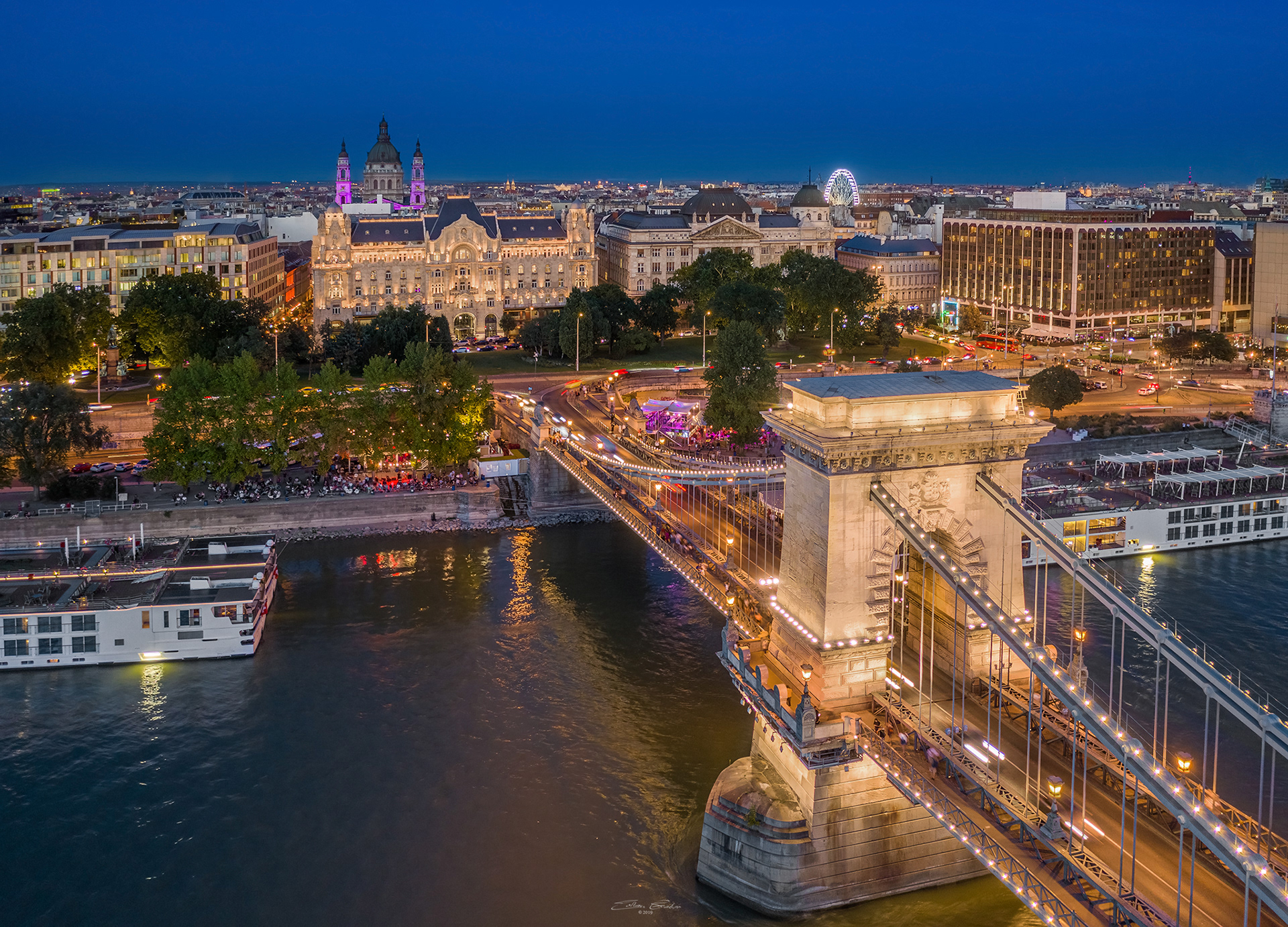 Széchenyi Chain Bridge