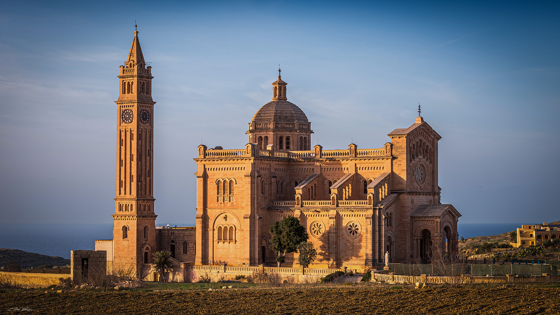 Basilica of the National Shrine of the Blessed Virgin of Ta' Pinu - Gozo
